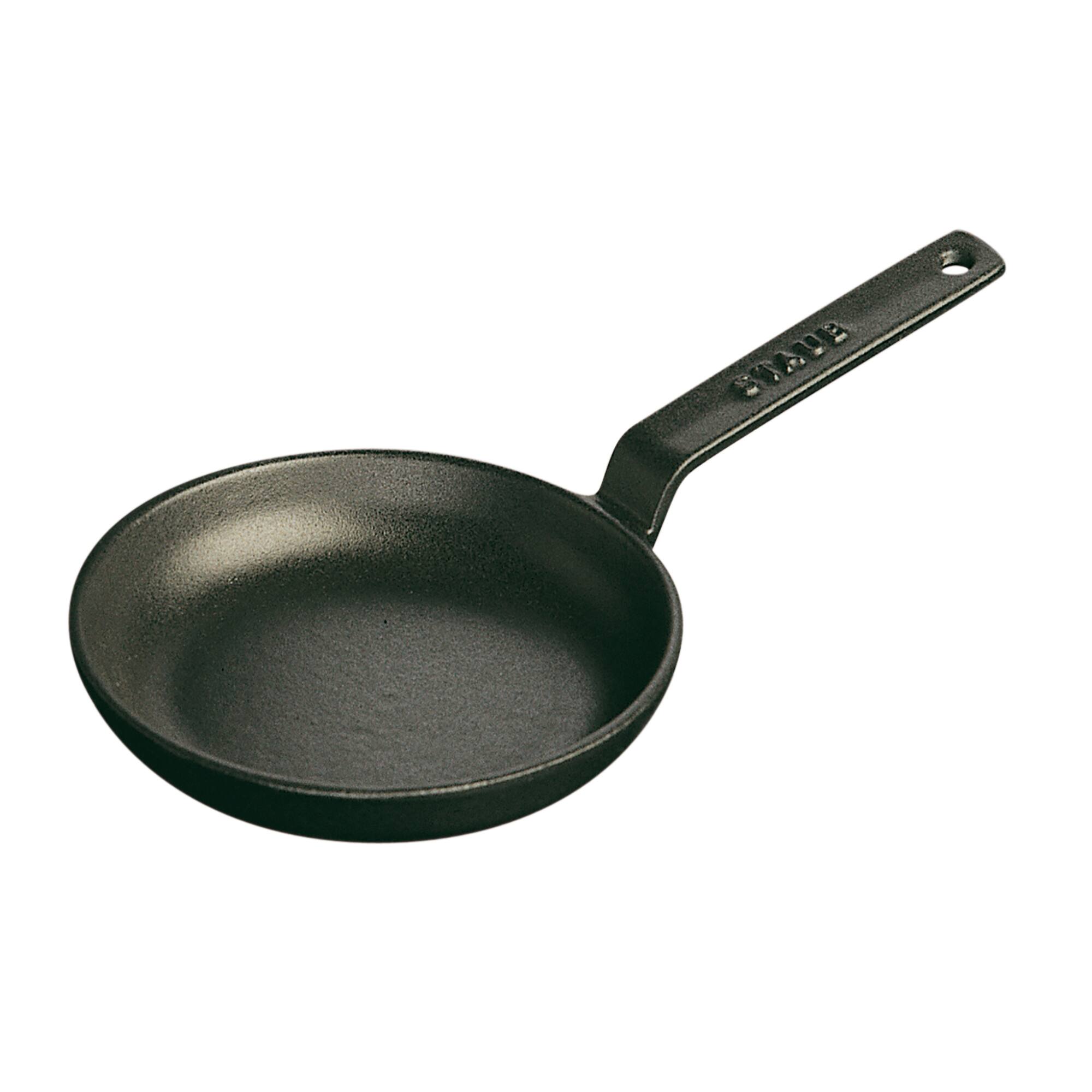 Staub - Cast Iron 4.75-inch Mini Frying Pan - Matte Black