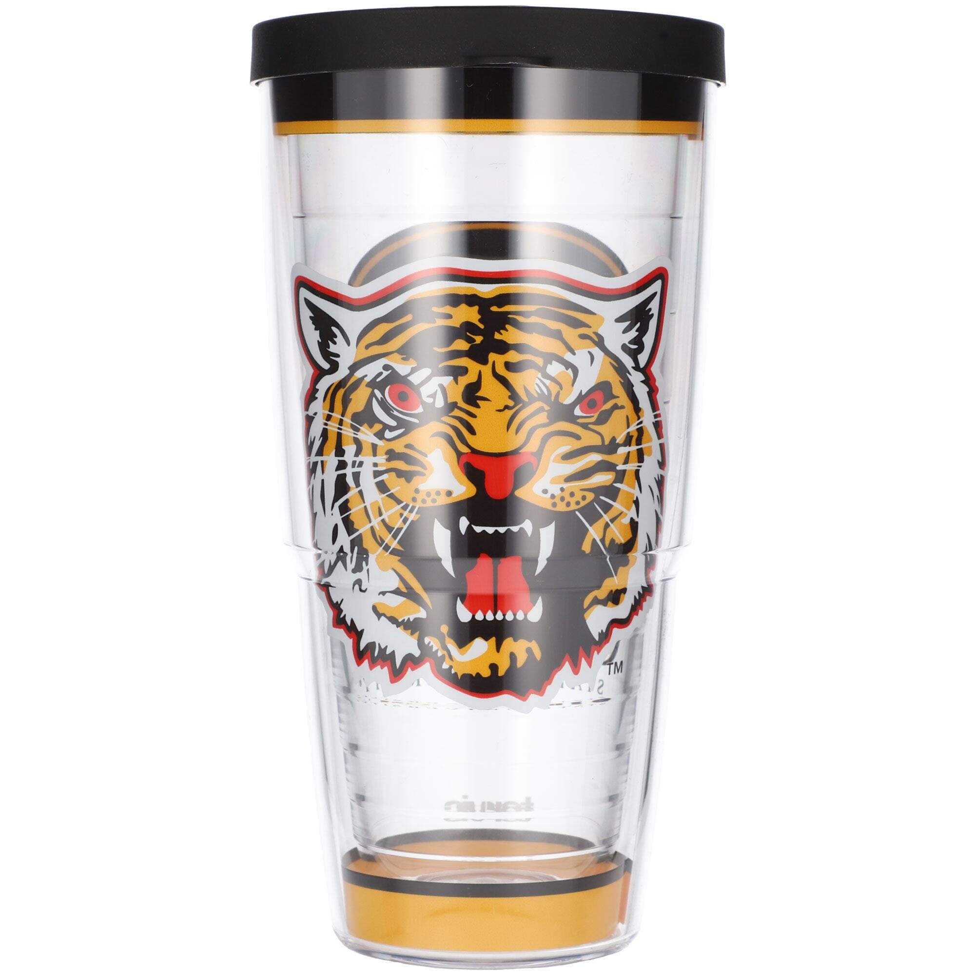 The text on the image reads:

"TM
nispero"