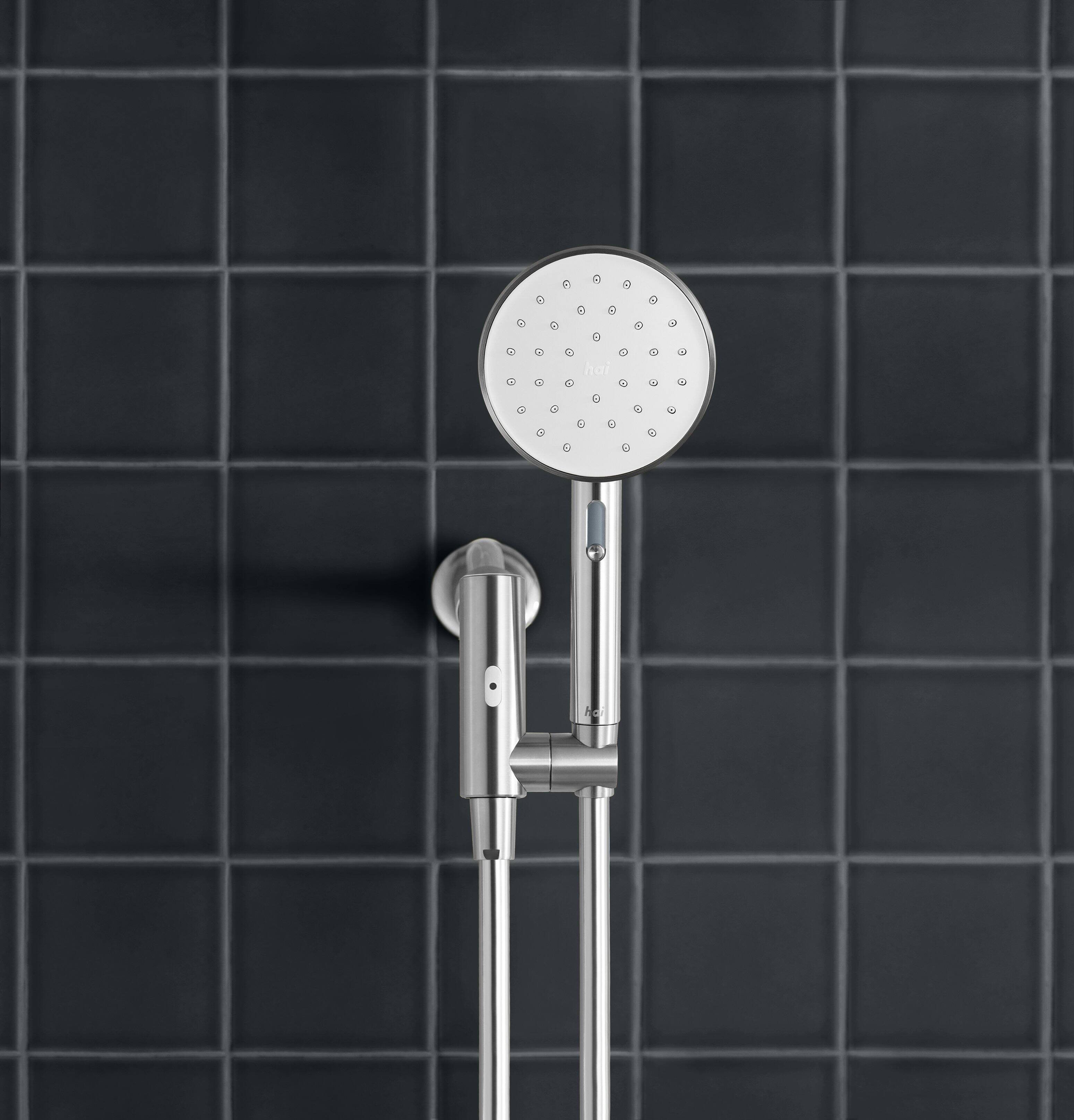Alt View 15. hai - Smart 2.5 GPM Handheld Showerhead - Moon.