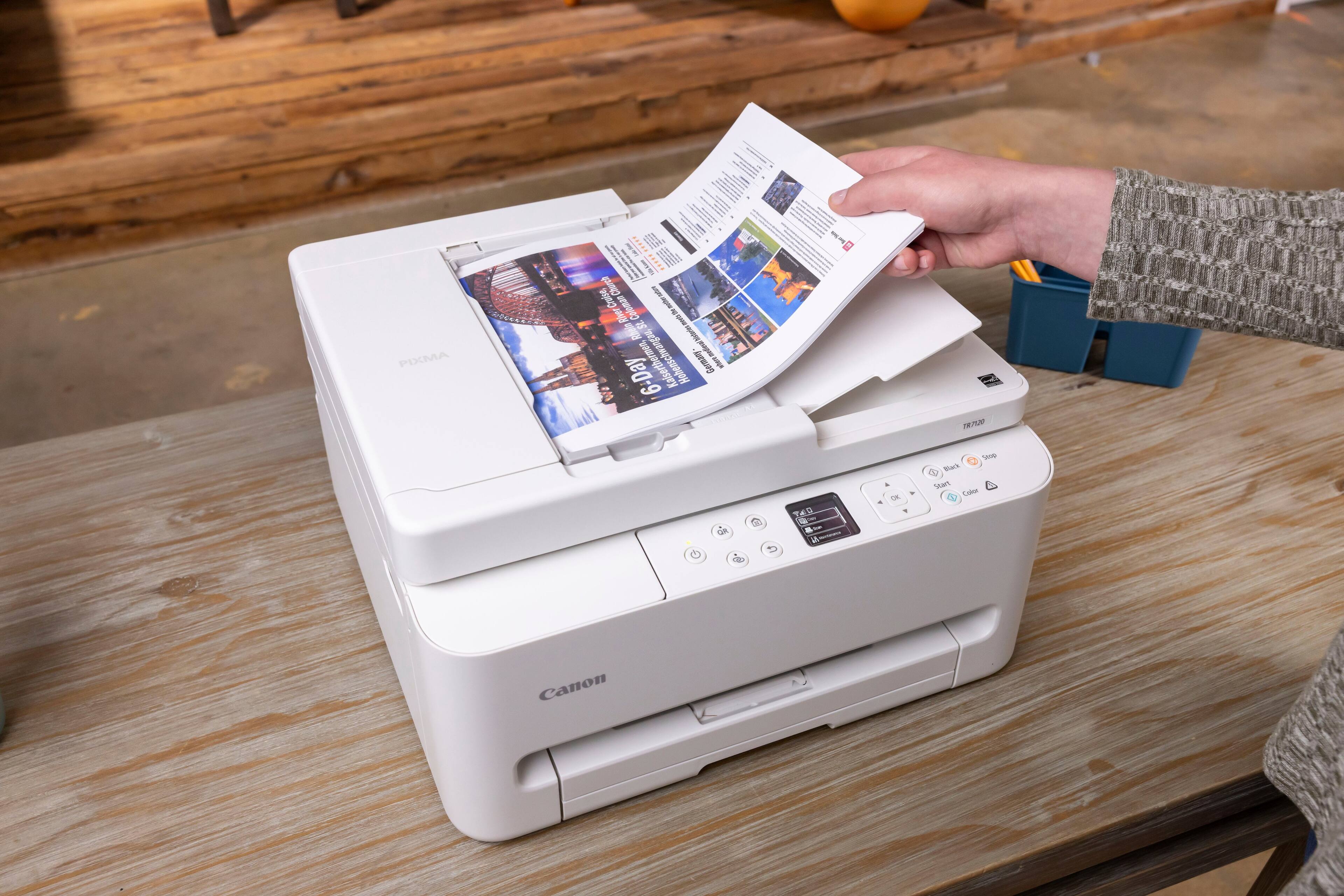 PISMA  
I Dade Church  
I Caloman N Jl Cal e O ag  
3 I 6-Day Hobenschwangan Germany  
wher -~ TR7520 G M 9 U 3 -  
TA00  
Raik Sears i do Canon