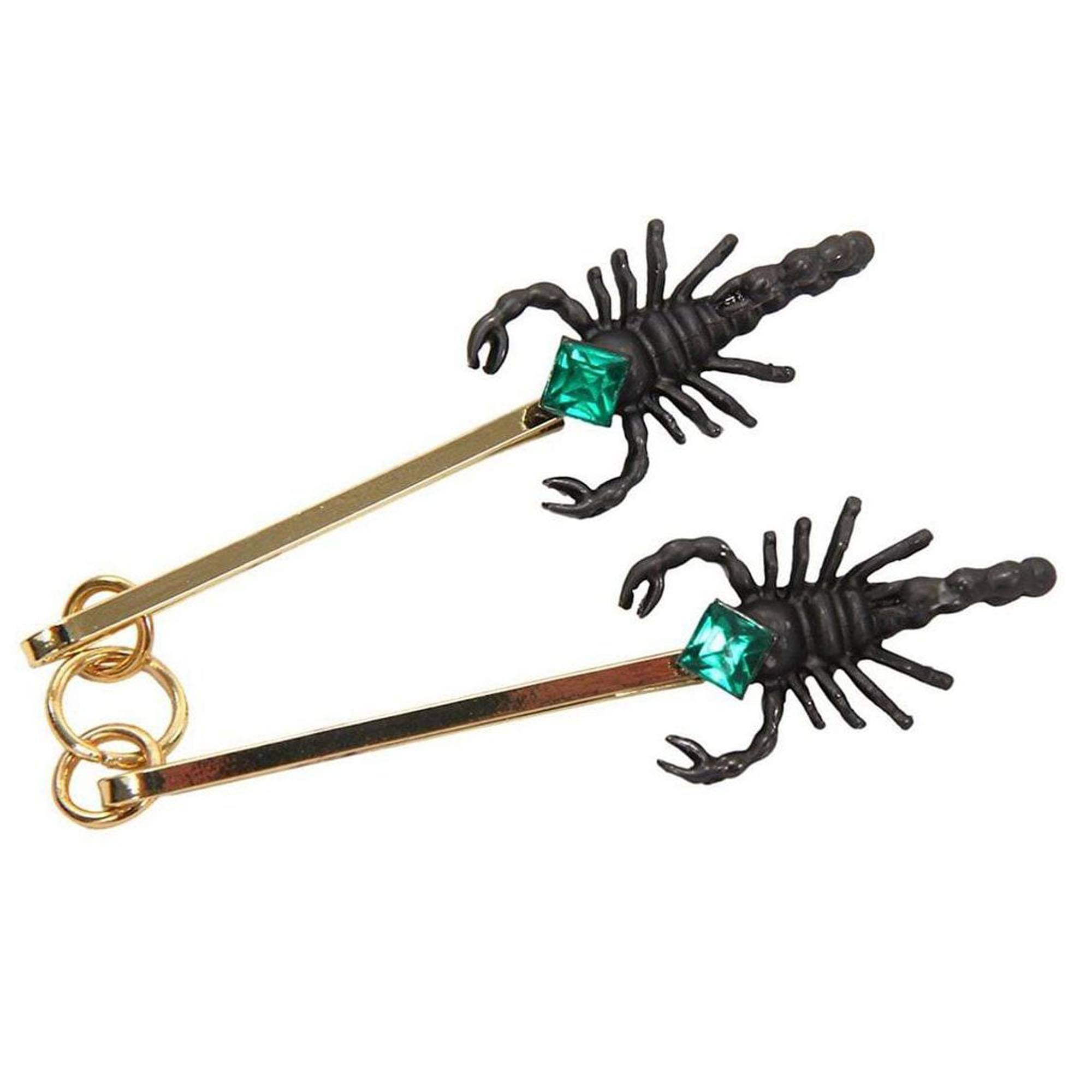 Front. Harry Potter - Fantastic Beasts - Percival's Scorpion Pin - Gold.