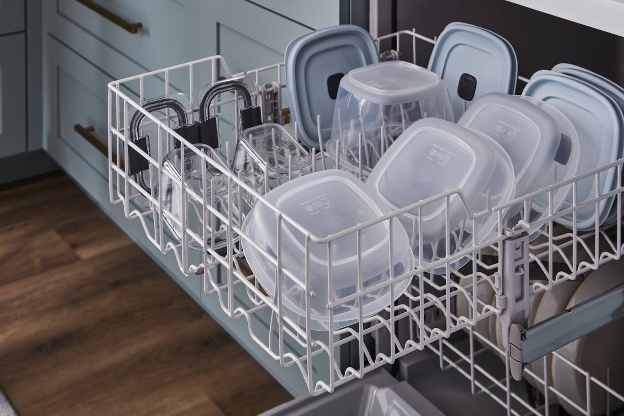 Alt View 18. Whirlpool - 24" Front Control Built-In Dishwasher with Boost Cycle and 57 dBA - Stainless Steel.