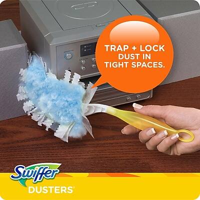 TRAP + LOCK DUST IN TIGHT SPACES.

Swiffer Dusters