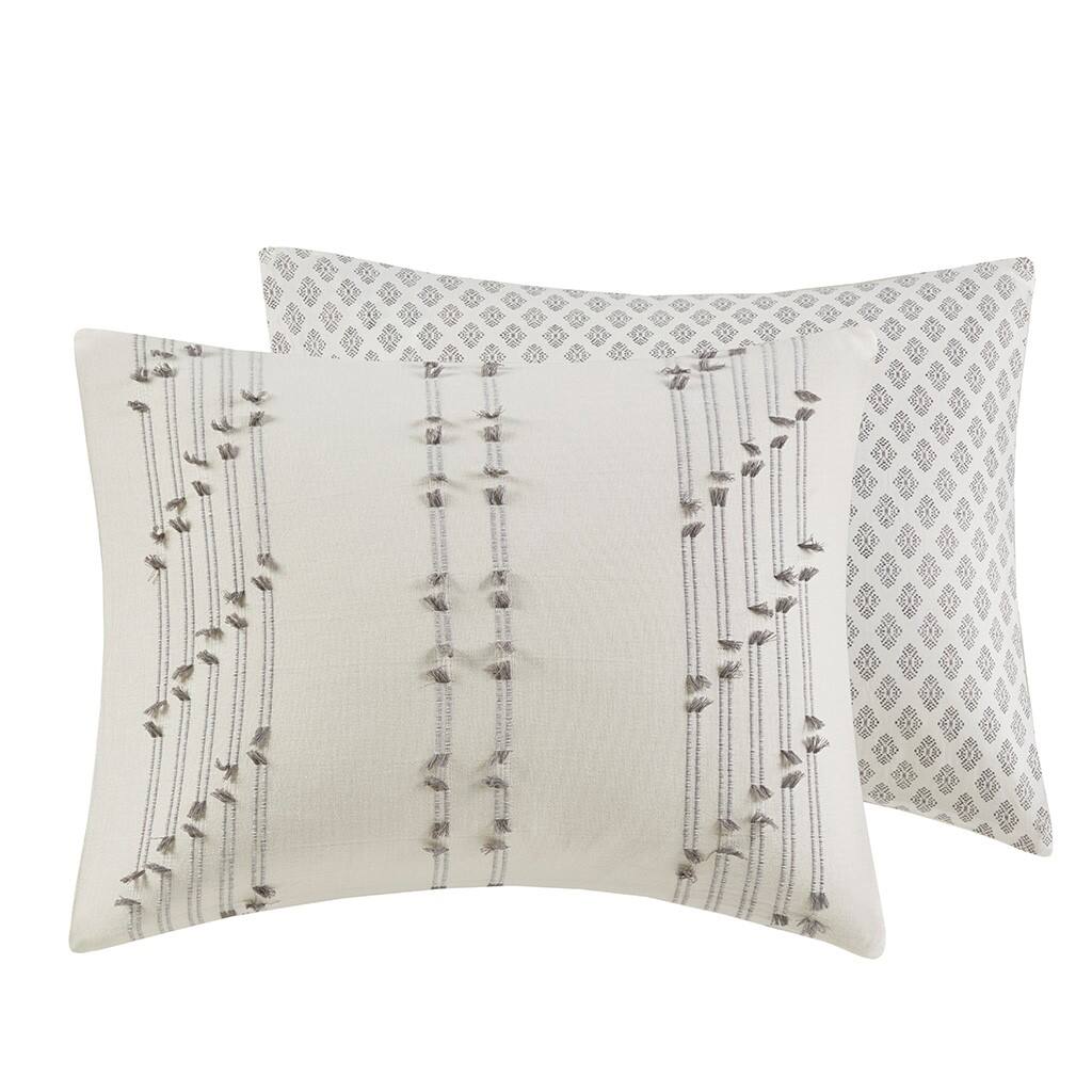 Alt View 4. Gracie Mills - Gracie Mills Trujillo 3-Piece Embroidered Stripes Cotton Jacquard Duvet Cover Set - Ivory.