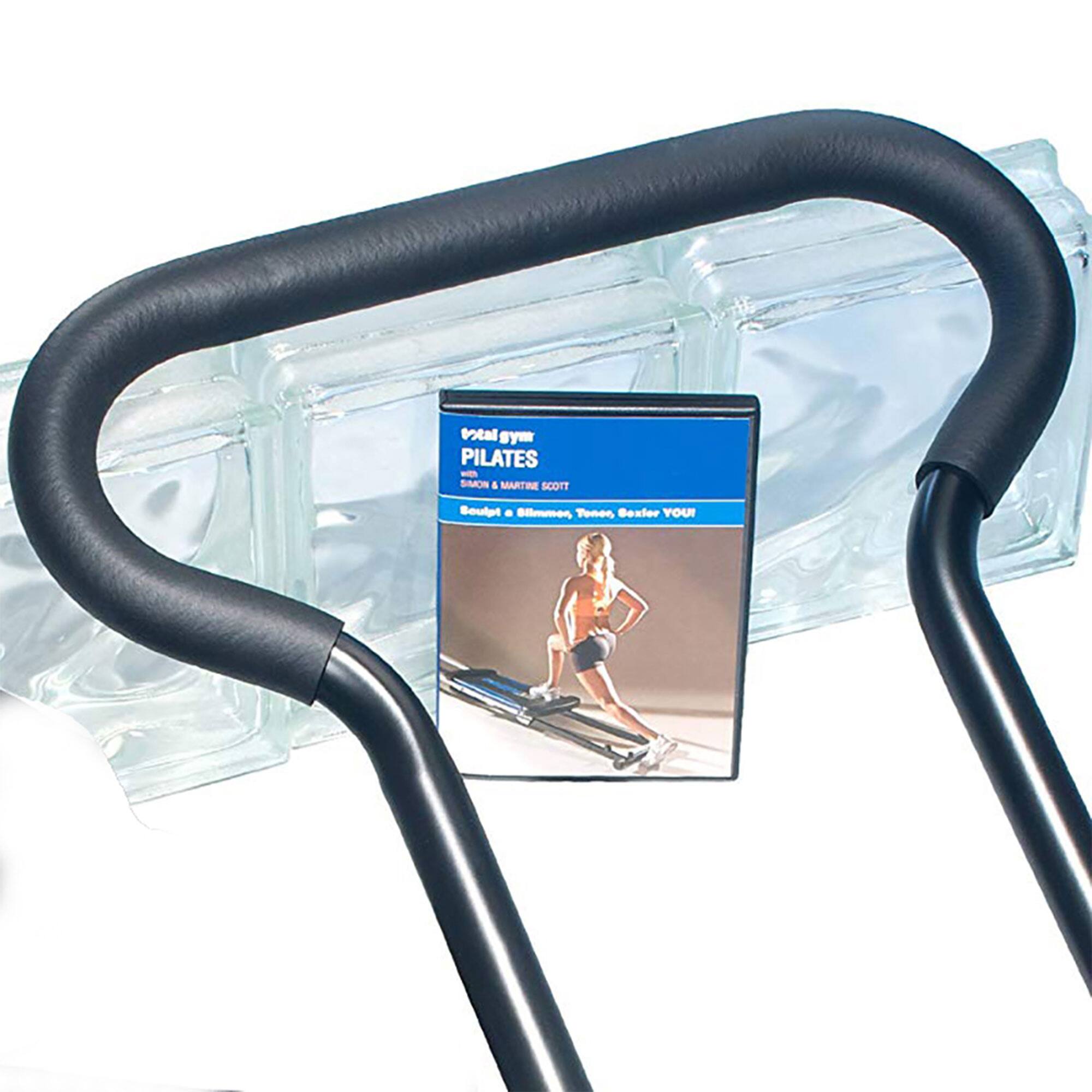 Total Gym Pilates - Simon & Martine Scott  
Sculpt a Slimmer, Toned, Sexier YOU!