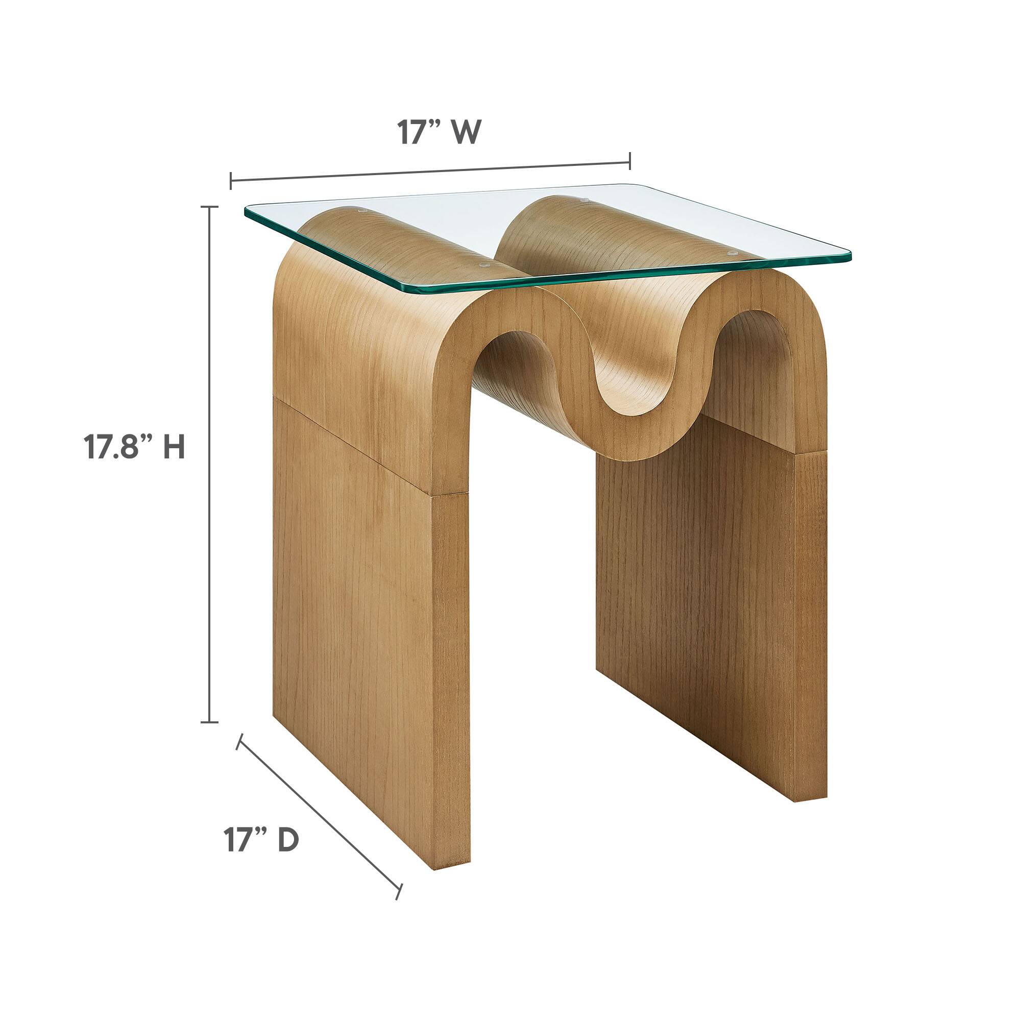 17" W  
17.8" H  
17" D