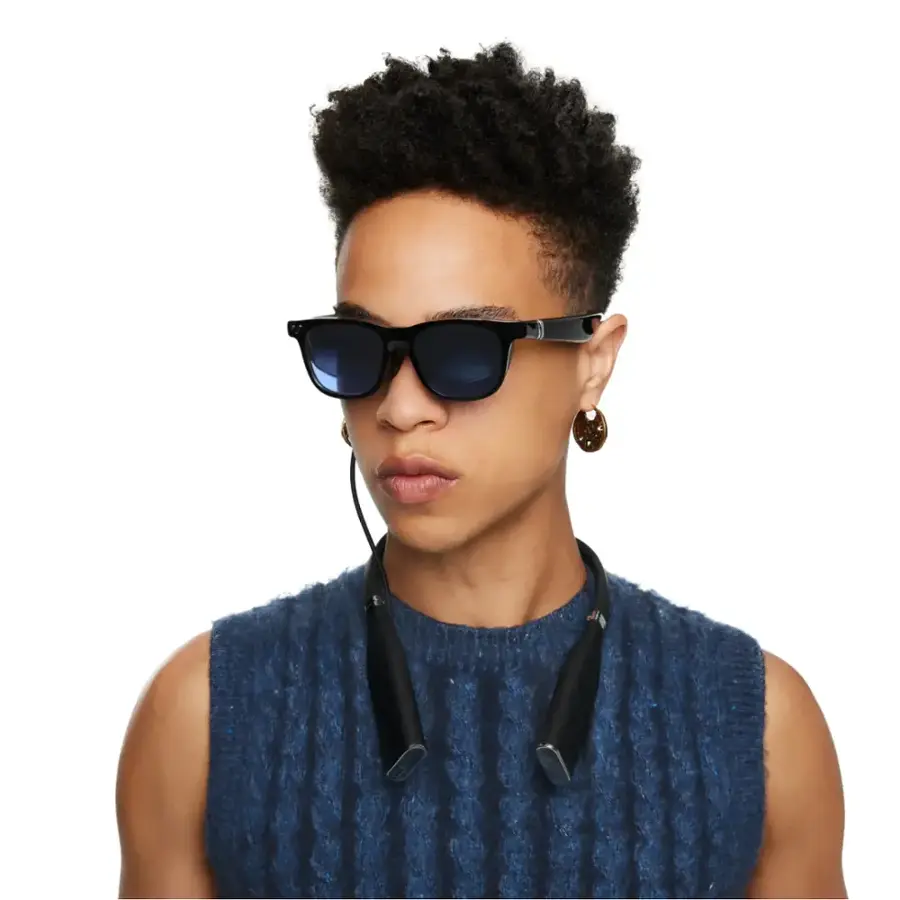 Alt View 15. Viture - One Neckband - Black.