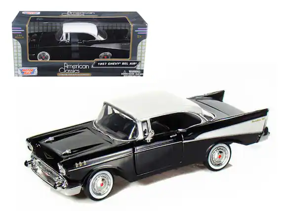 American Classics 1:24 Scale 3+ Motor Max 1957 Chevy Bel Air American Classics A WARNING: CHOKING HAZARD - Small parts. Not for children under 3 years.
