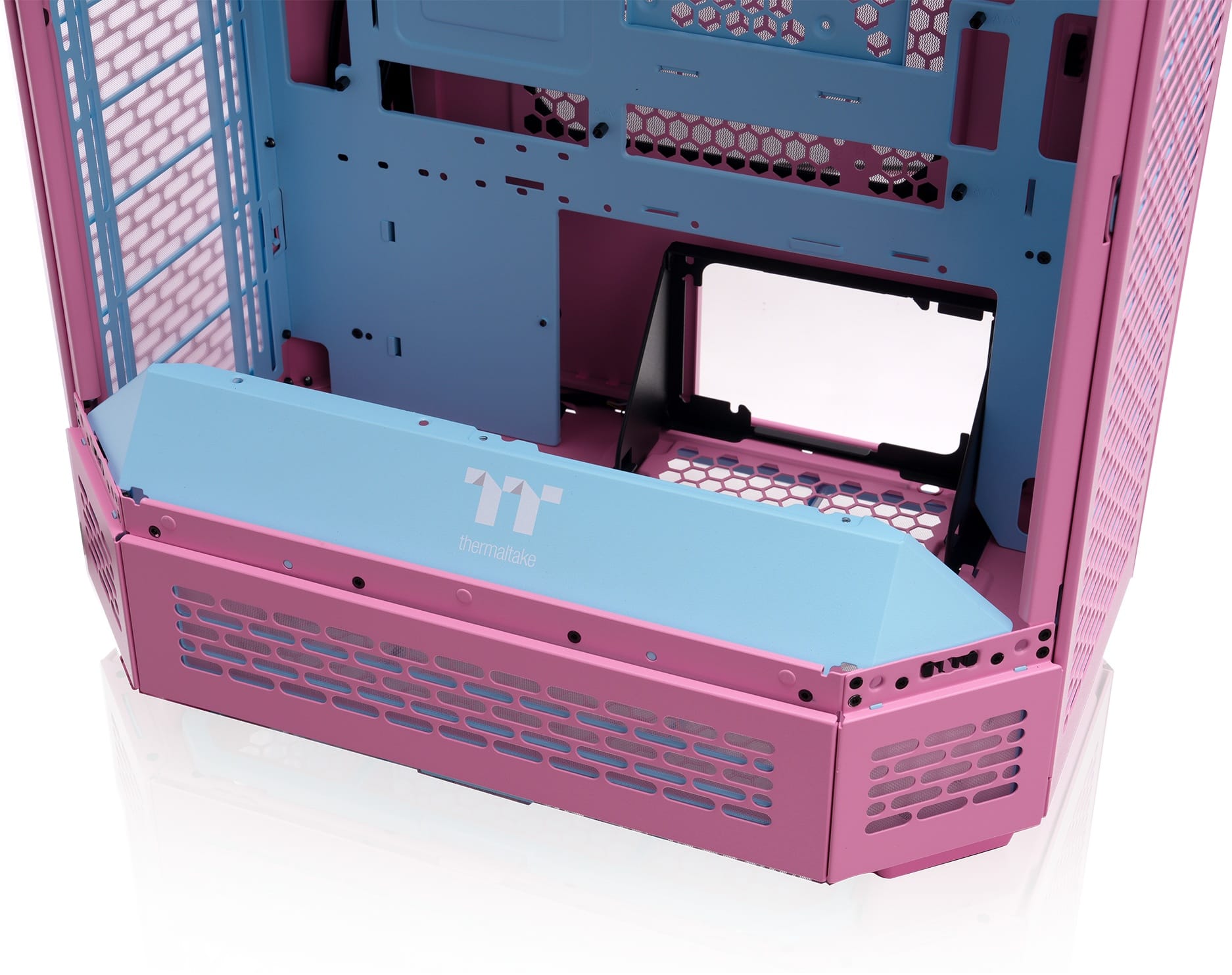 Alt View 6. Thermaltake - The Tower 600 Mid Tower ATX PC Case - Bubble Pink.