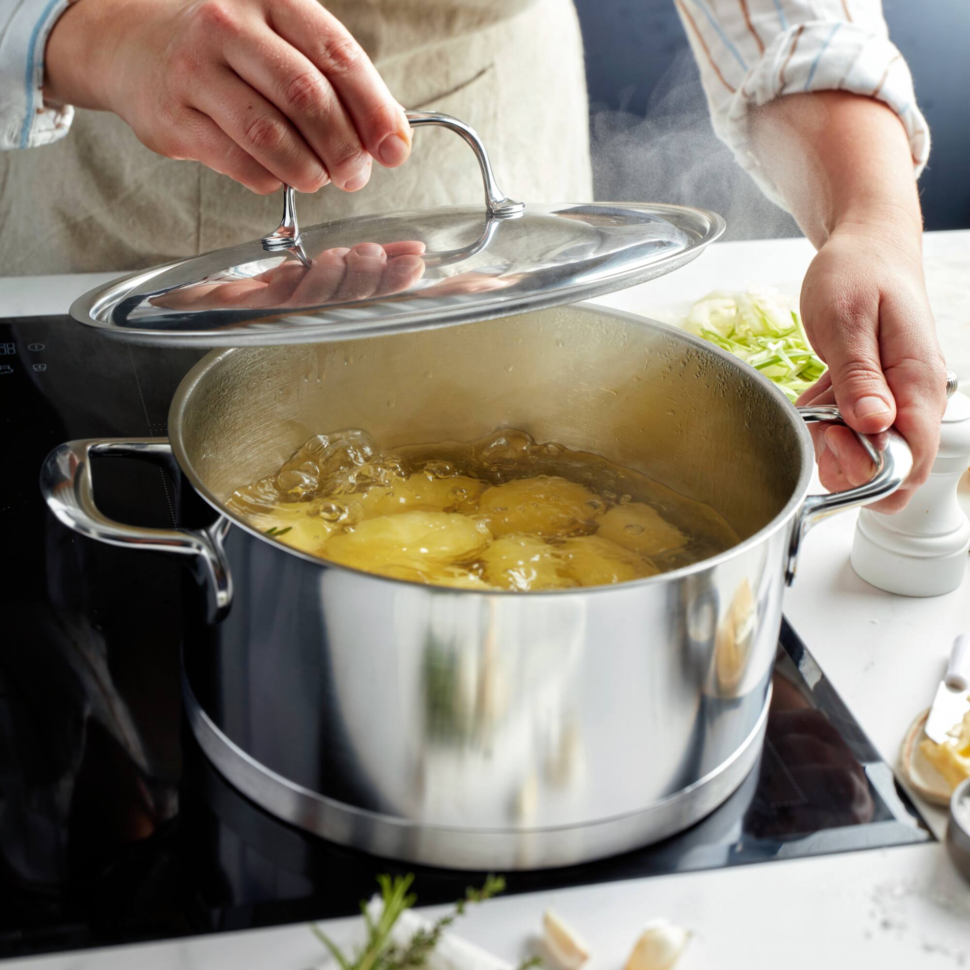 Alt View 4. Demeyere - Demeyere Atlantis Proline 7 8.9-qt Stainless Steel Dutch Oven - Stainless Steel.