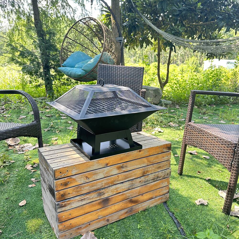 Angle. Spaco - Square Portable Fire Pit, BBQ Party Firepit with Mesh Lid, Poker for Safety and Stability - Black.