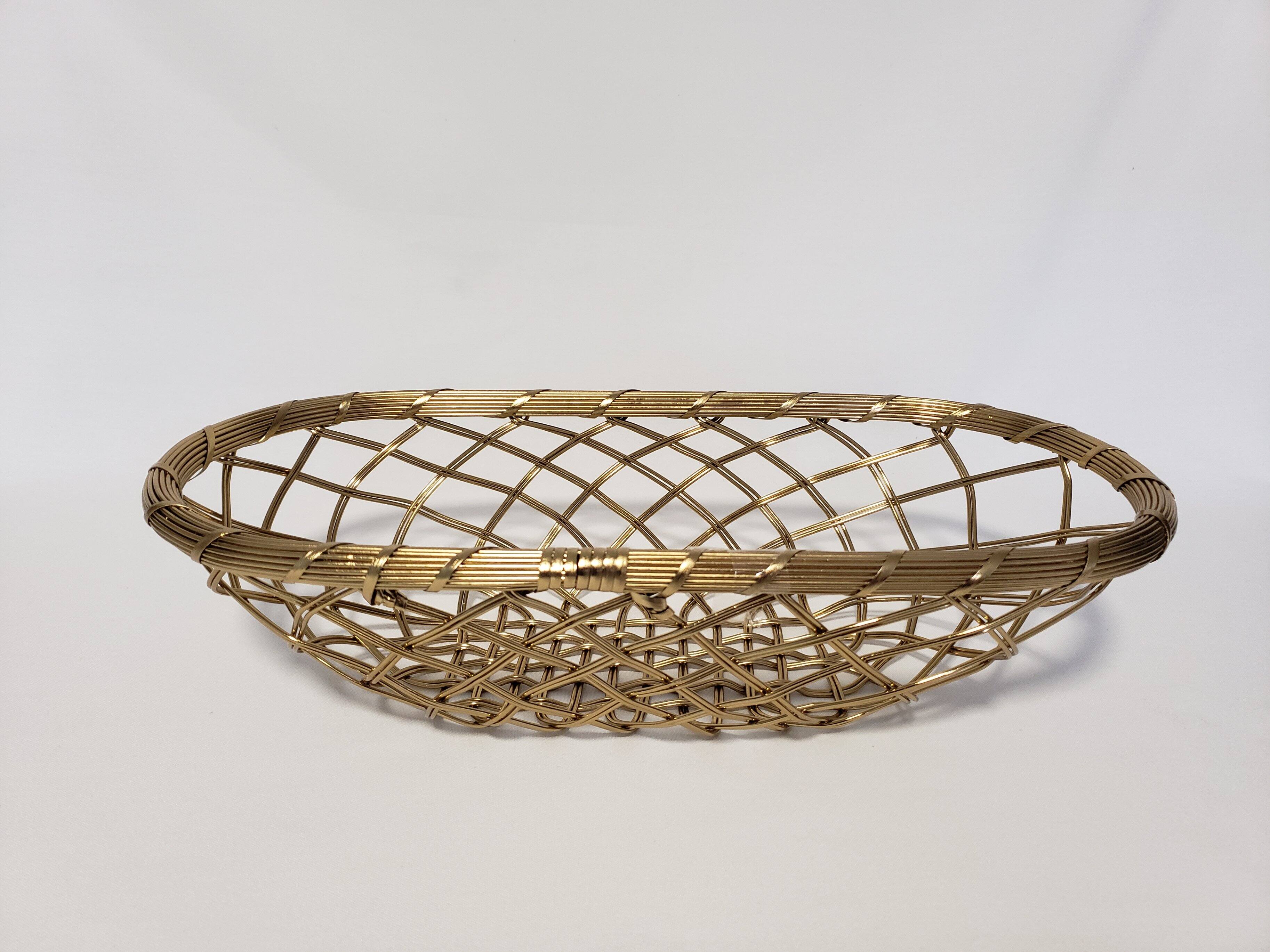 Front. Jiallo - Gold Metallic Oval basket 16 x 8.25" - Gold.
