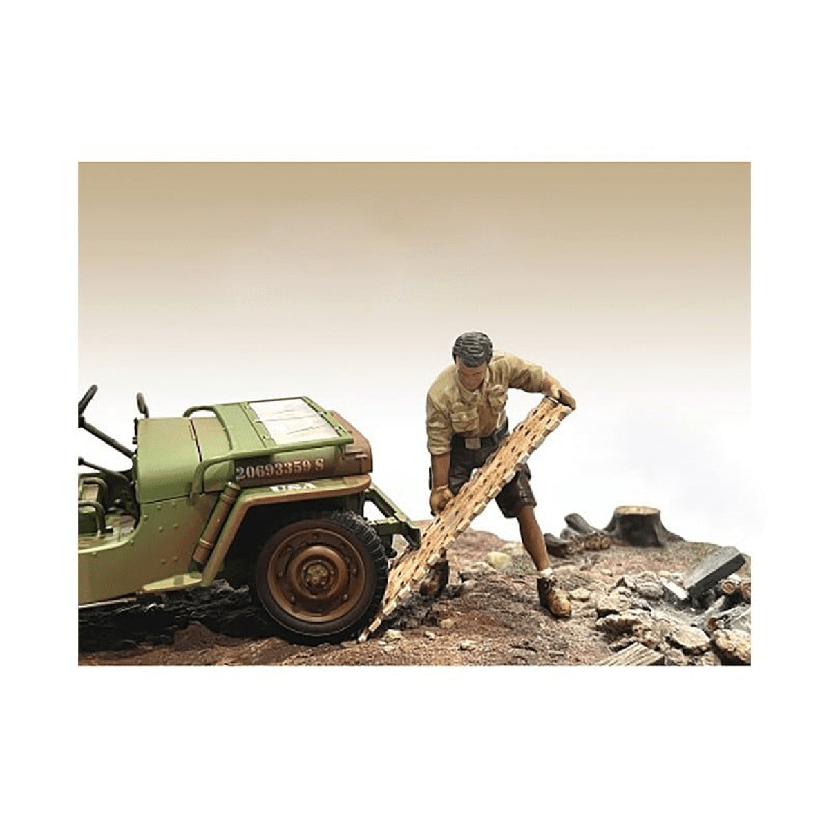 Alt View 9. American Diorama - "4X4 Mechanic" 8 piece Figure Set for 1/18 scale models by American Diorama.
