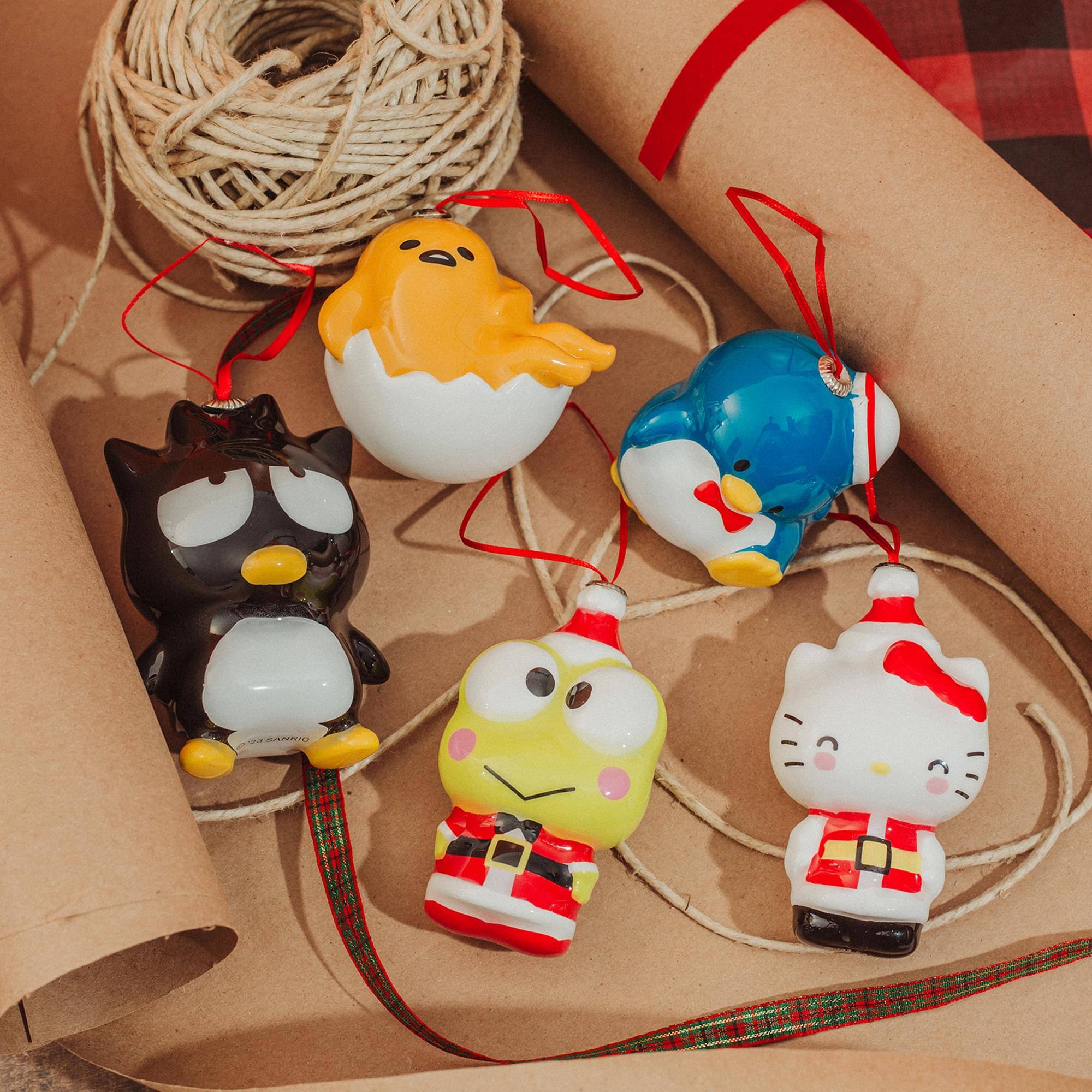 Alt View 10. Surreal Entertainment - Sanrio Hello Kitty and Friends 4-Inch Decoupage Ornament Set of 5 - White.