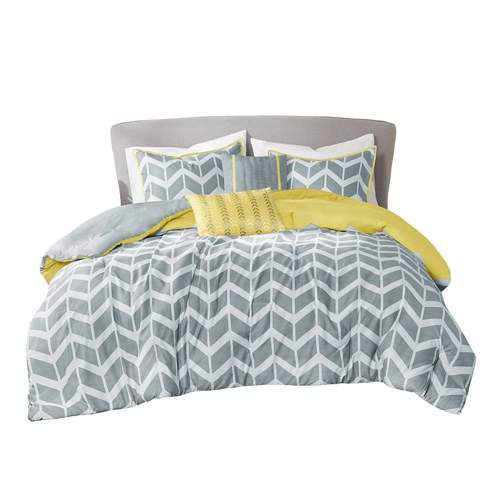 Angle. Hivvago - Twin / Twin XL Reversible Comforter Set in Grey White Yellow Chevron Stripe - Grey ,White ,Yellow.