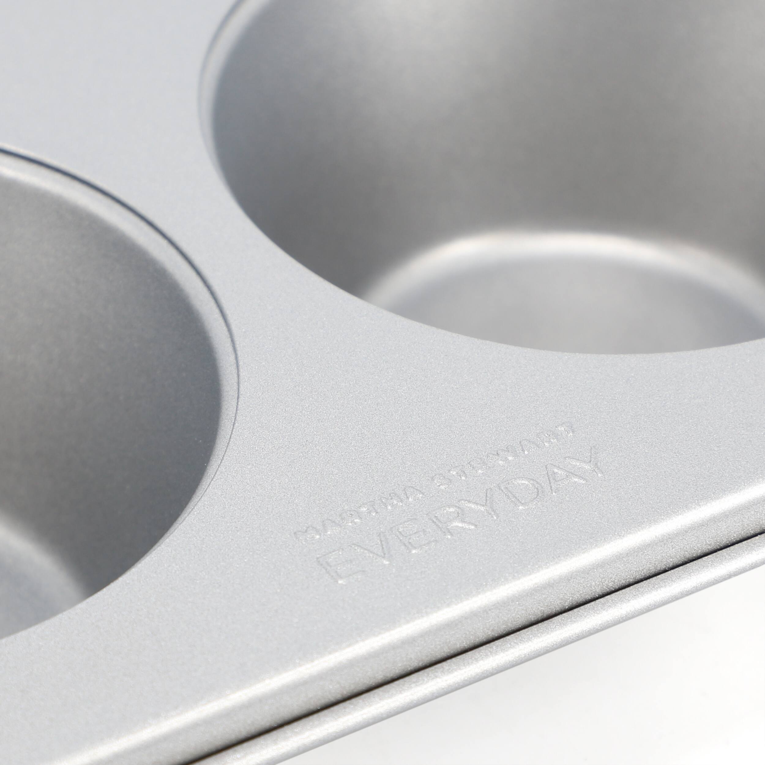 The text on the image reads "Steel Muffin Pan Everyday."