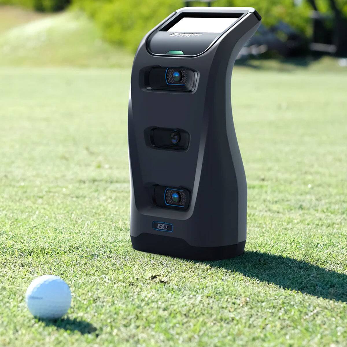 Left. Foresight Sports - GC3, Link Enabled w/ Pro X3 Link Rangefinder - Golf Launch Monitor Bundle - Black.