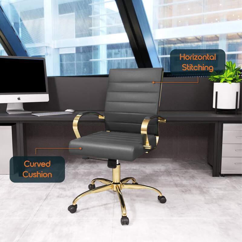 Horizontal Stitching  
Curved Cushion