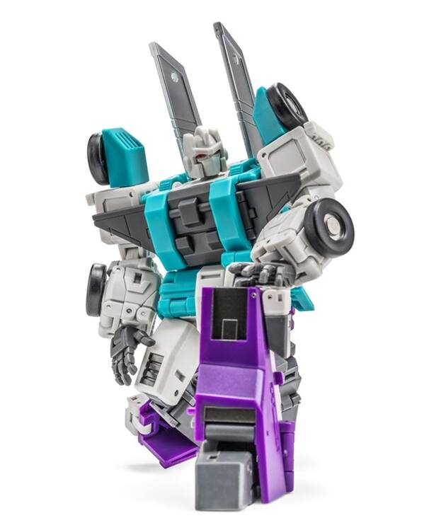 Front. Transformers - H74 Cho | Newage the Legendary Heroes.