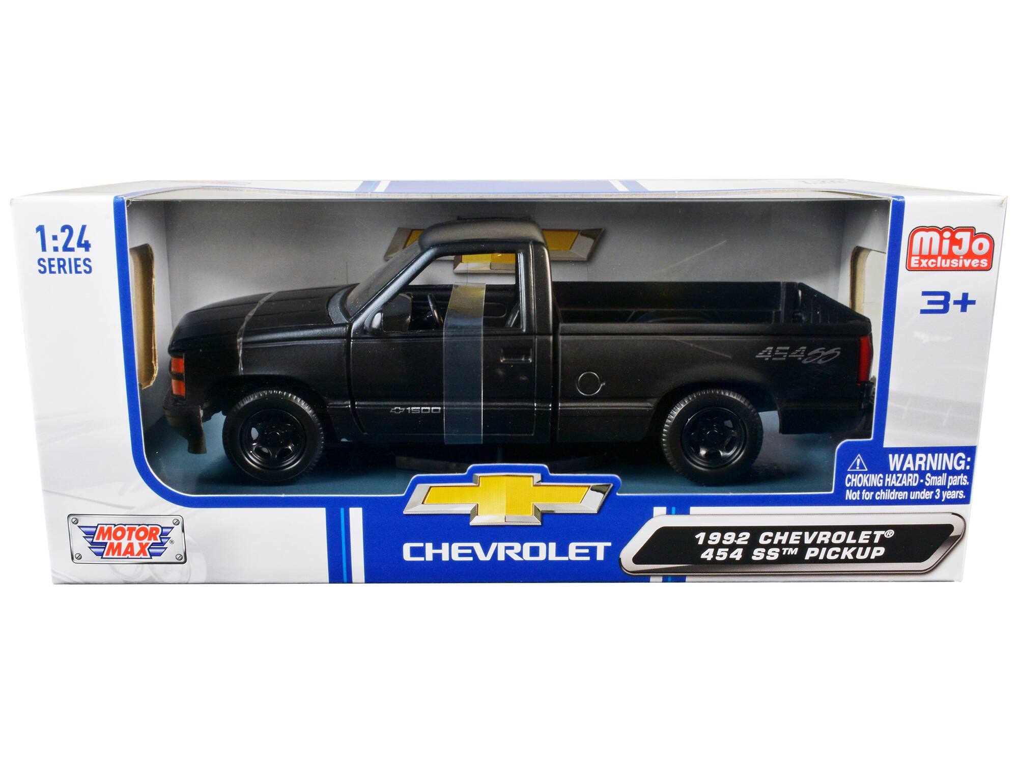 1:24 SERIES  
MiJo Exclusives  
3+  
45465 OMEOO  
MOTOR MAX  
CHEVROLET  
WARNING: CHOKING HAZARD - Small parts. Not for children under 3 years.  
1992 CHEVROLET 454 SS™ PICKUP