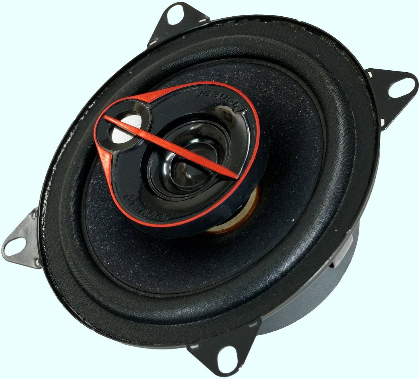 The text on the image reads:

"JBL
Pioneer"