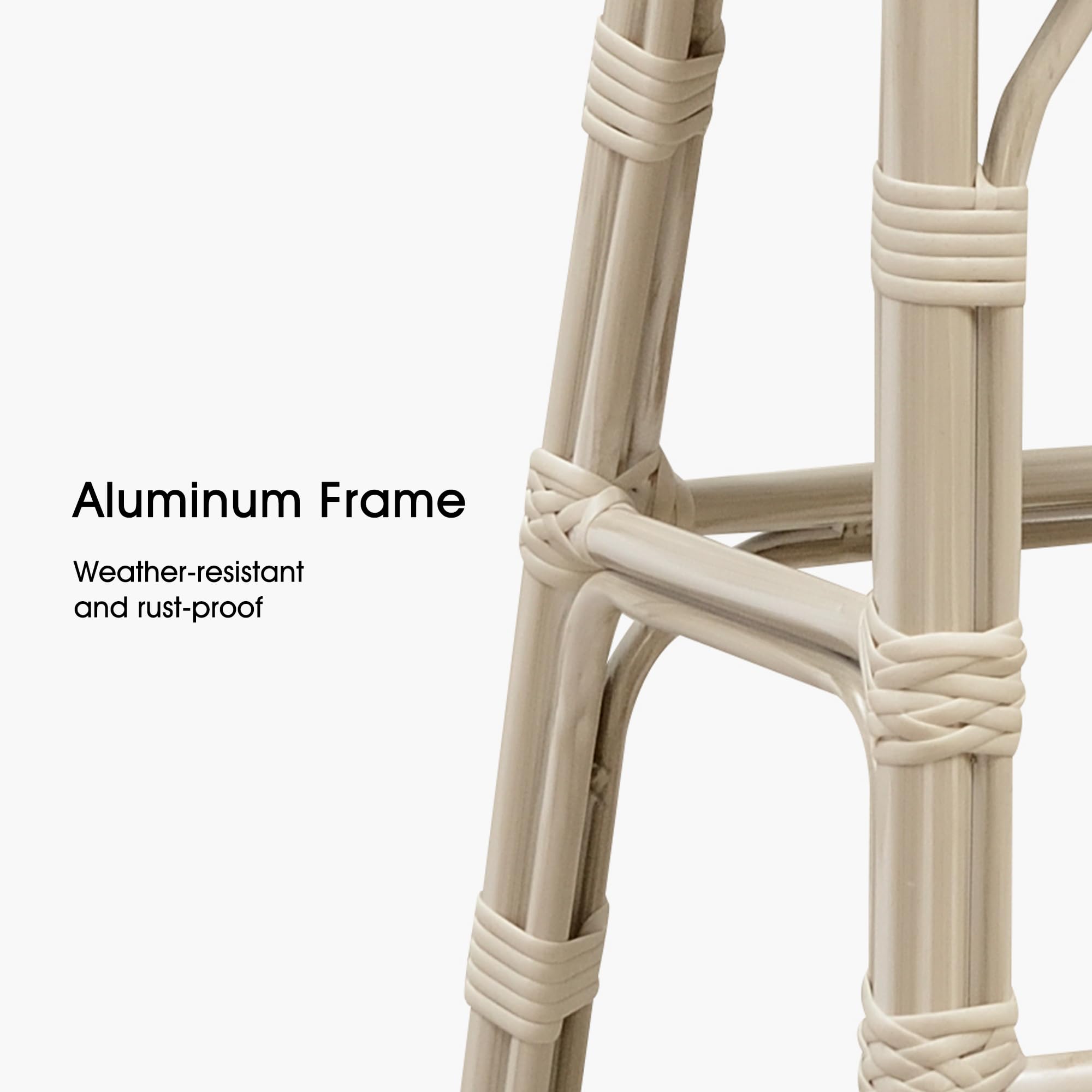 Aluminum Frame  
Weather-resistant and rust-proof