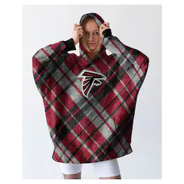 Pegasus - Atlanta Falcons 34" x 34" Digital Dash Sherpa Hooded Fan Cape - Multicolor