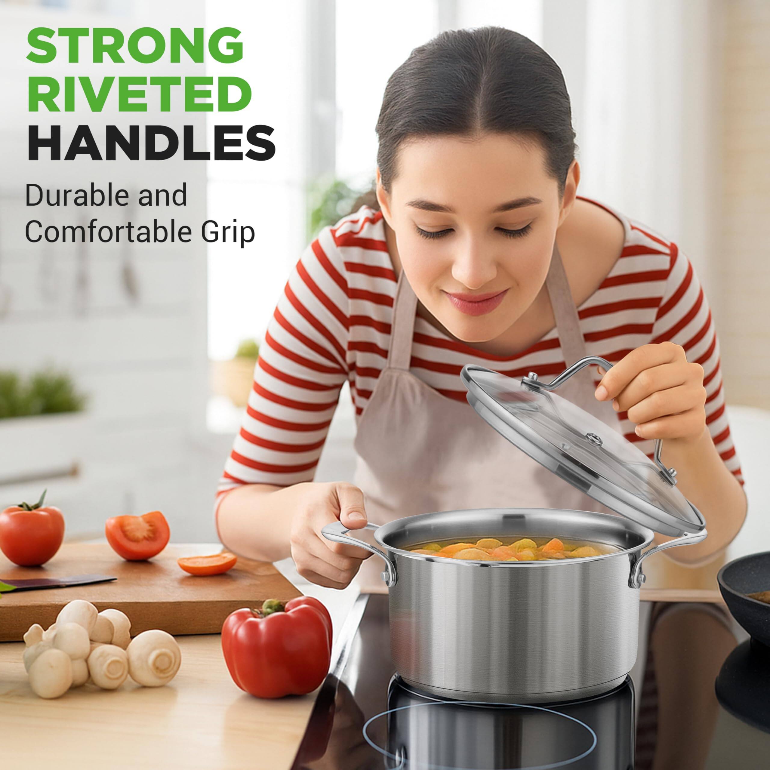 STRONG RIVETED HANDLES  
Durable and Comfortable Grip