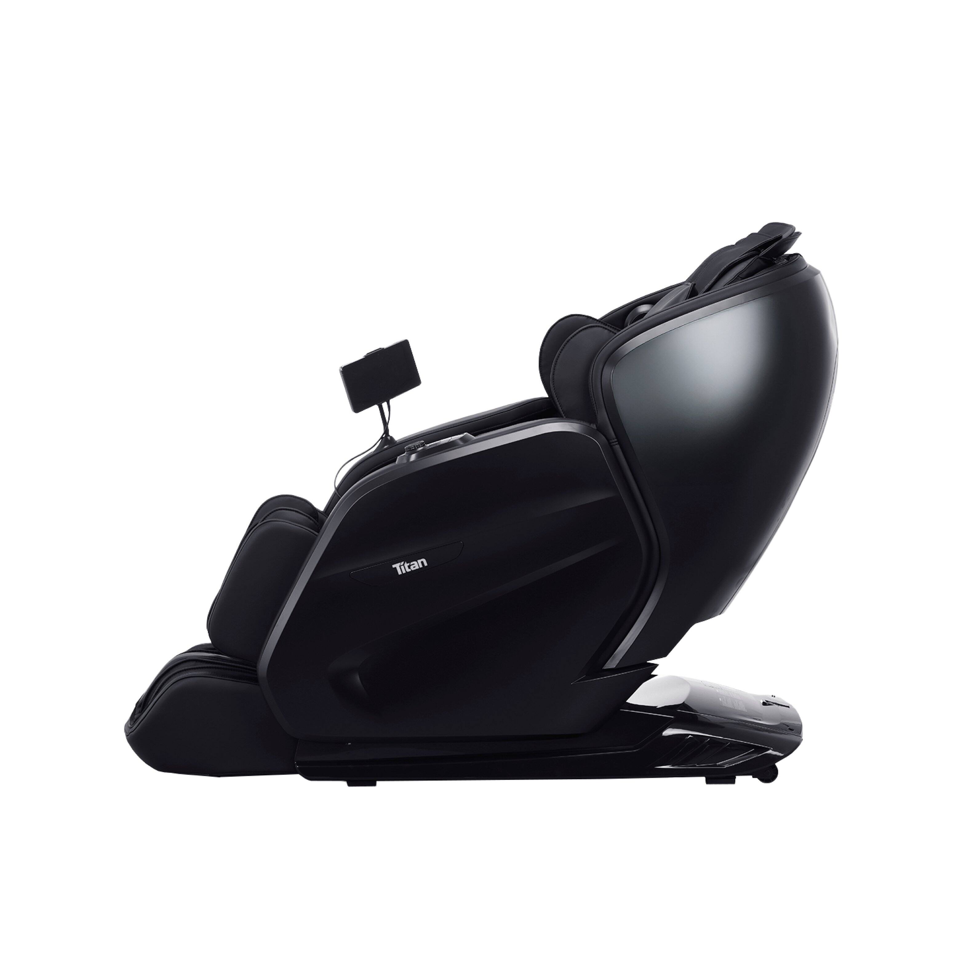 Left. Titan - Pro 3D Liberty Zero Gravity Massage Chair - Black - Black.