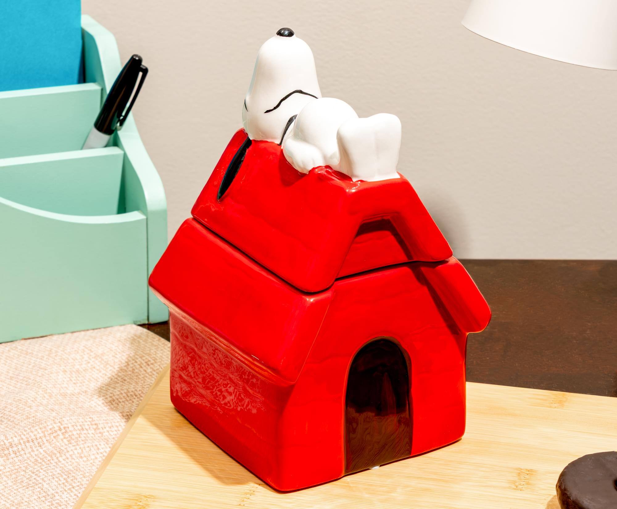 Alt View 4. Silver Buffalo - Peanuts Snoopy Doghouse 7-Inch Sculpted Ceramic Snack Jar - Multi-Colored.
