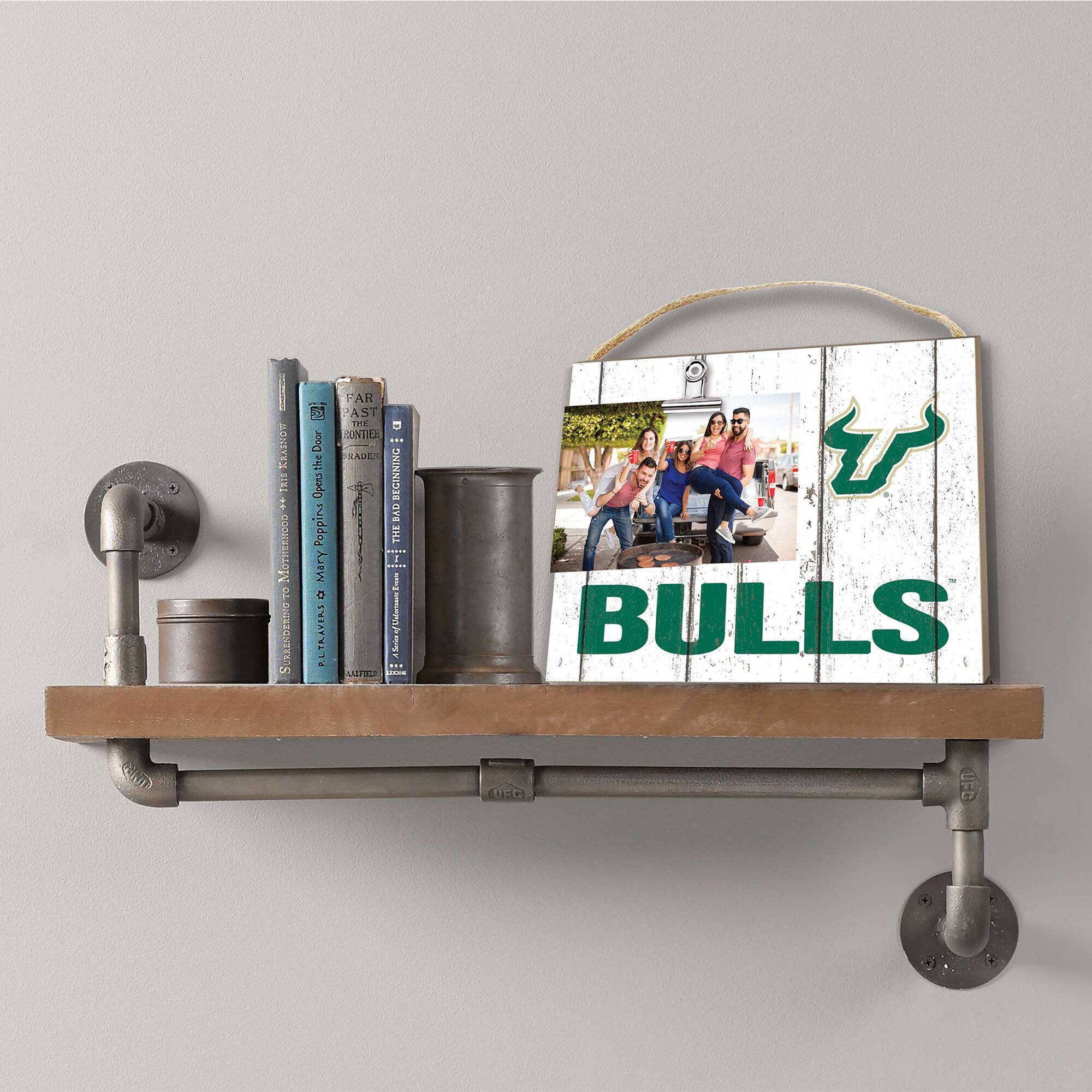 KRASNO E. KO 2 S SunamDEaDO FAR 3 AST THE D ONTER Door ... XAPE Oyessth BEGINNING BAD Poppina THE ary H 0 TRAVIRS fCaleenEus 14 s BULLS UEC B