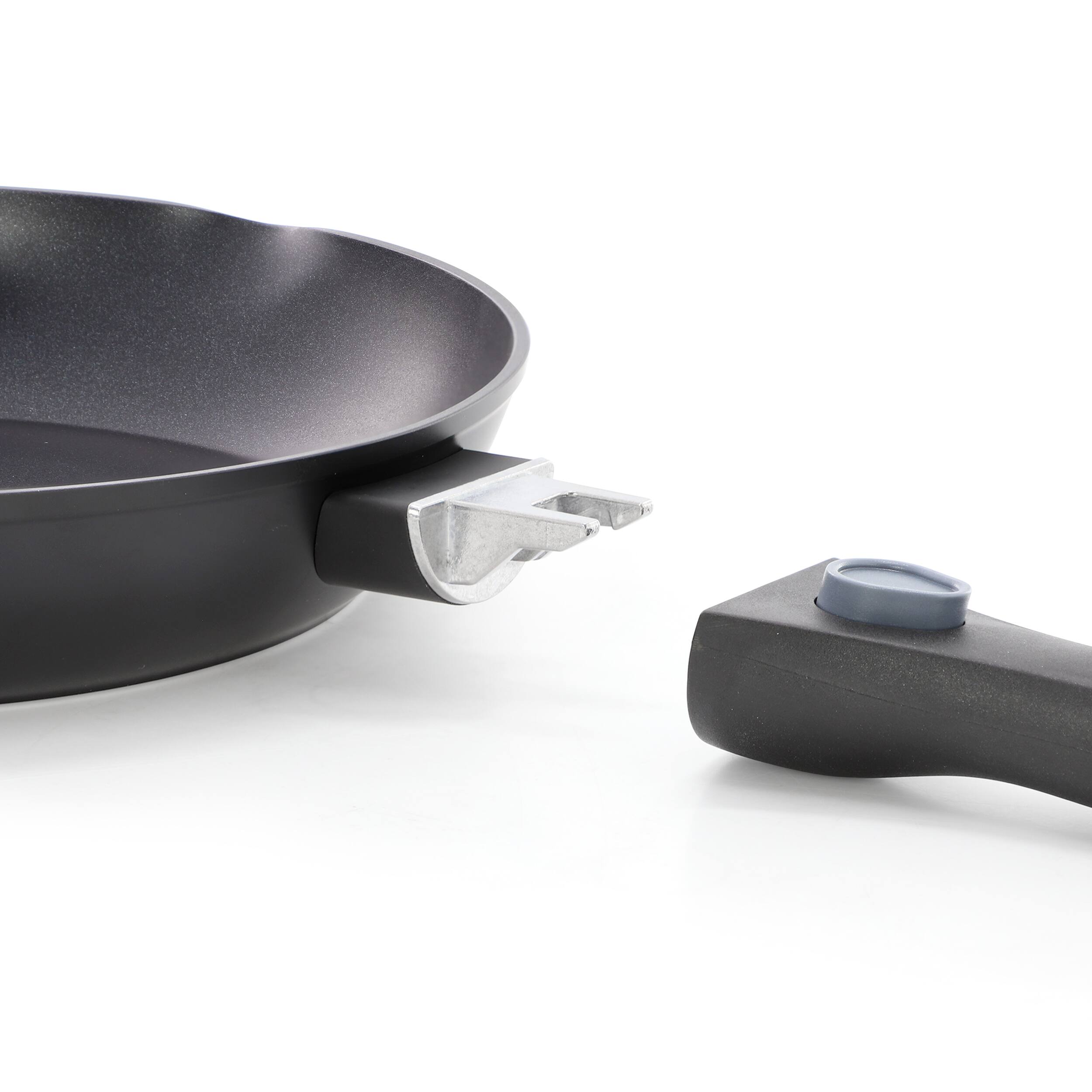 Alt View 2. Oster - Oster Smarthandle Advance 4 Piece Nonstick Aluminum Cookware Set in Black - Black.