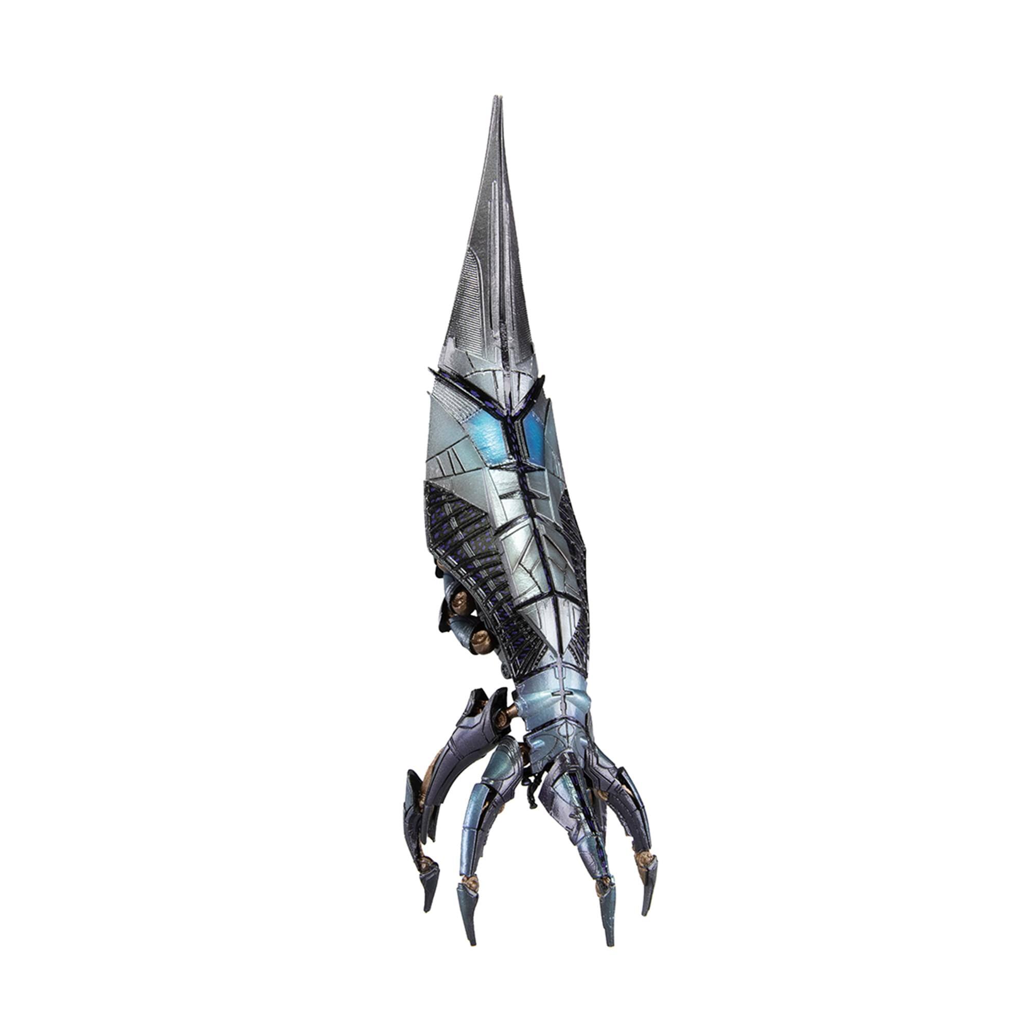 Alt View 5. Dark Horse Comics - Mass Effect 8 Inch Reaper Sovereign PVC Ship Replica - Grey.