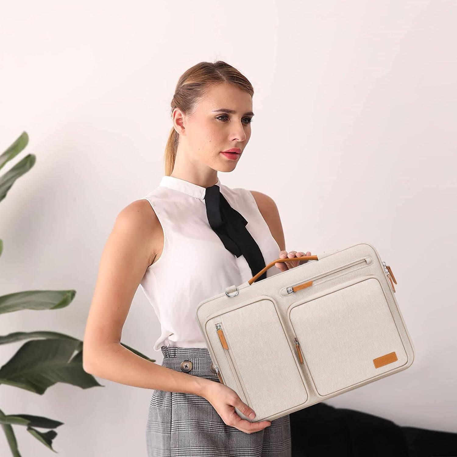 Angle. mosiso - 360 Protective Laptop Shoulder Bag 15-15.6 inch Computer Messenger Bag for MacBook Pro 16 inch HP Dell Lenovo Asus - Sand.