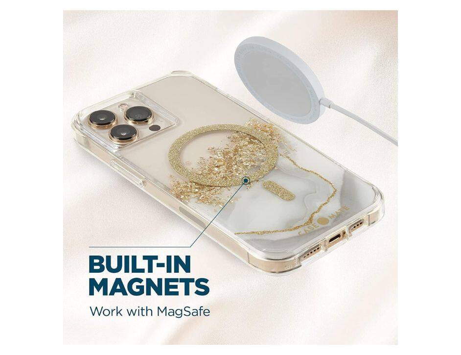 BUILT-IN MAGNETS  
Work with MagSafe
