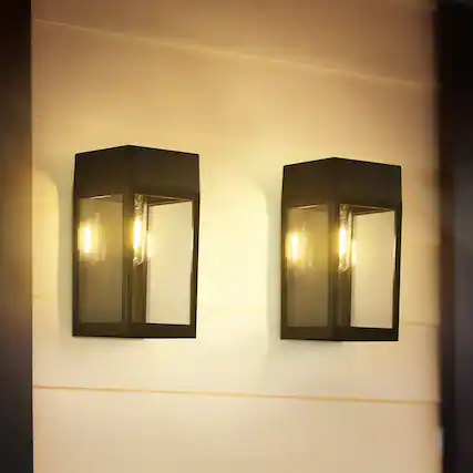 Front. Oumilen - 2 Pack Waterproof LED Sconces, Auto On/Off Vintage Filament Solar Lights for Patio, Garage, Porch.