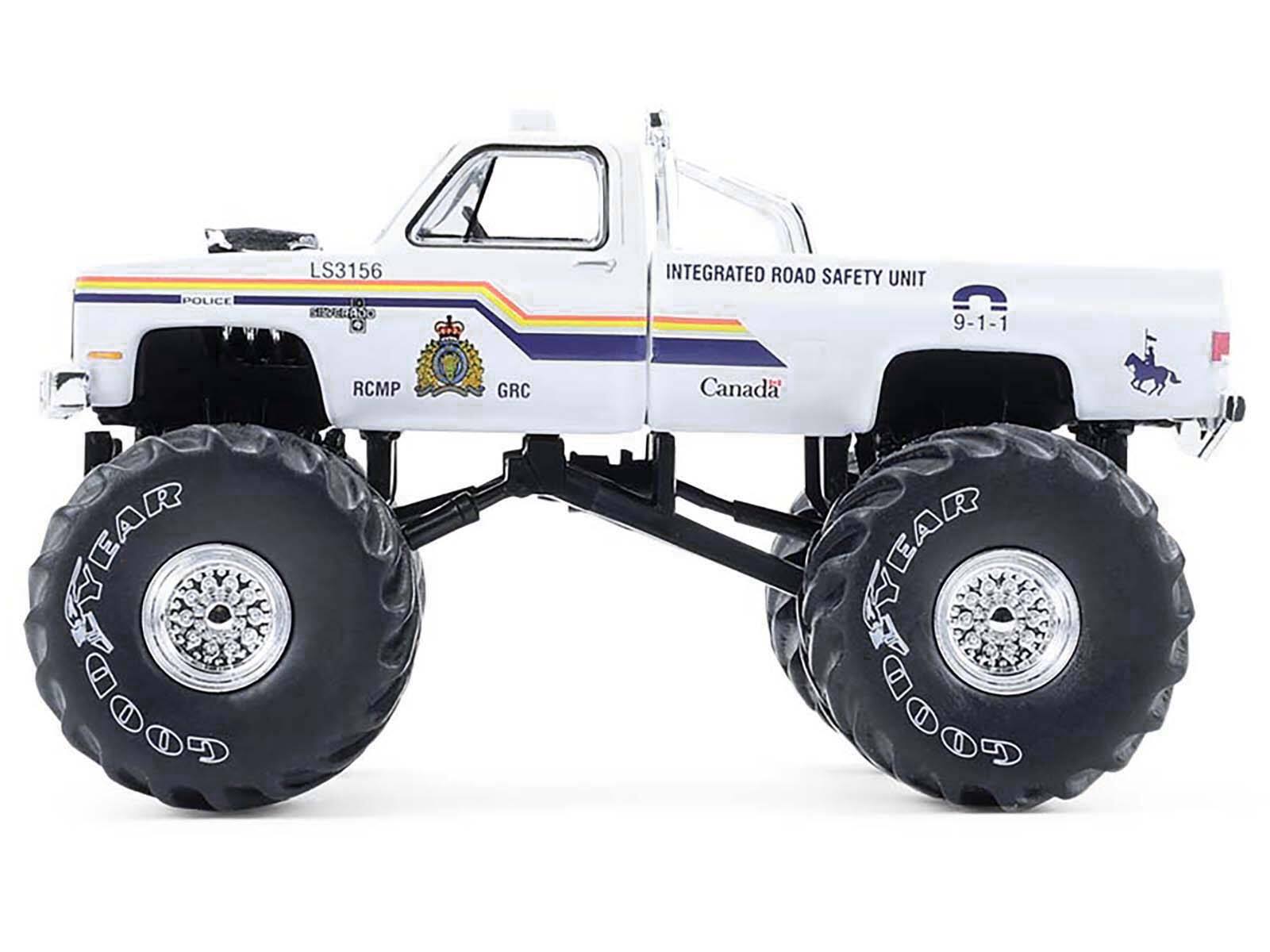 POLICE LS3156  
INTEGRATED ROAD SAFETY UNIT  
9-1-1  
RCMP GRC  
Canada