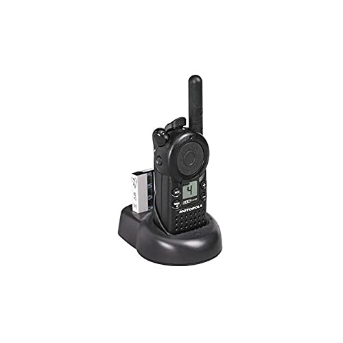 Left. Motorola - 4 Pack of Motorola CLS1410 Two Way Radio Walkie Talkies (UHF) - Black.