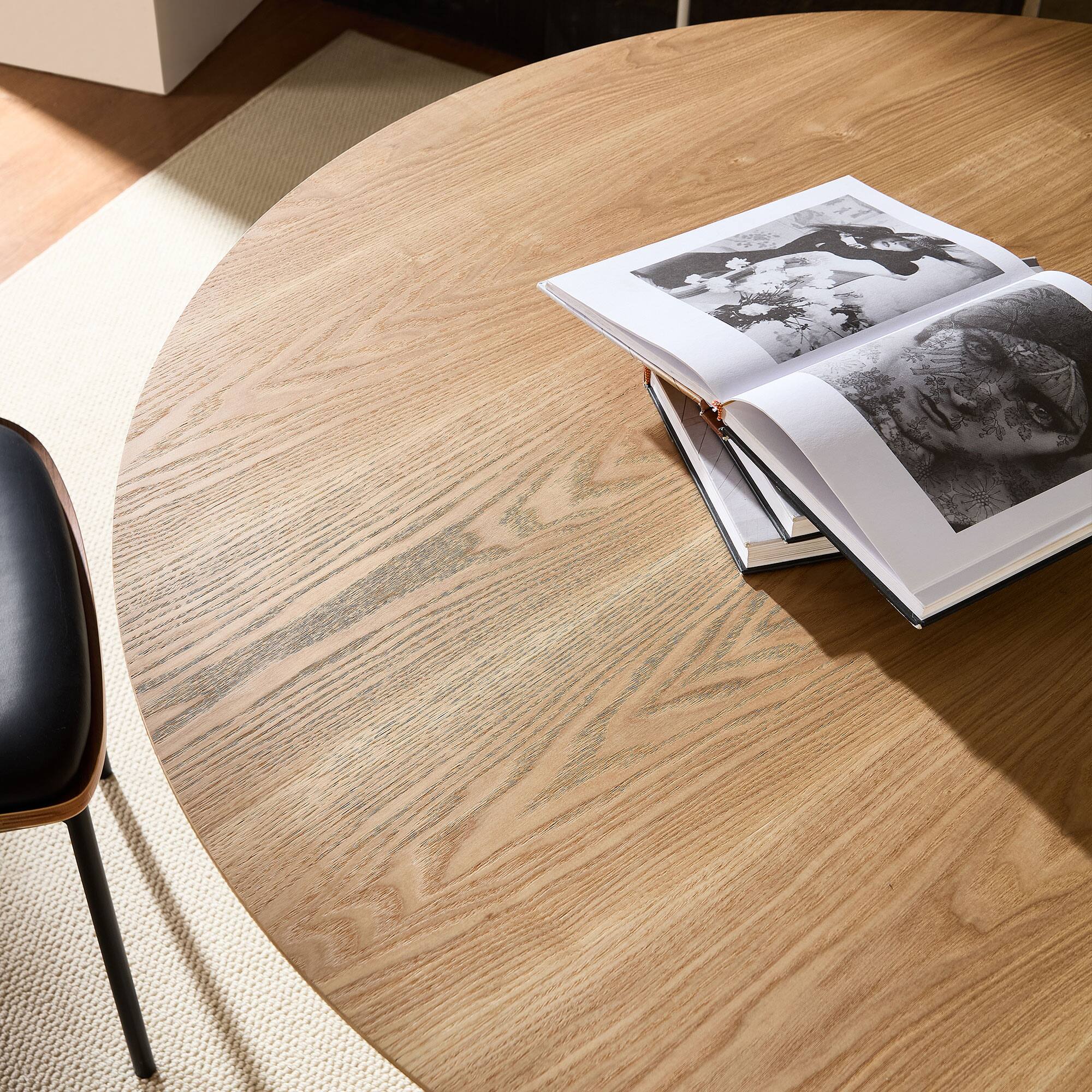 Left. Tiramisubest - 46.45 inch MDF Dining Table for Dining Room Round Dinner Tables Mid-Century Modern Table, OAK - Oak.