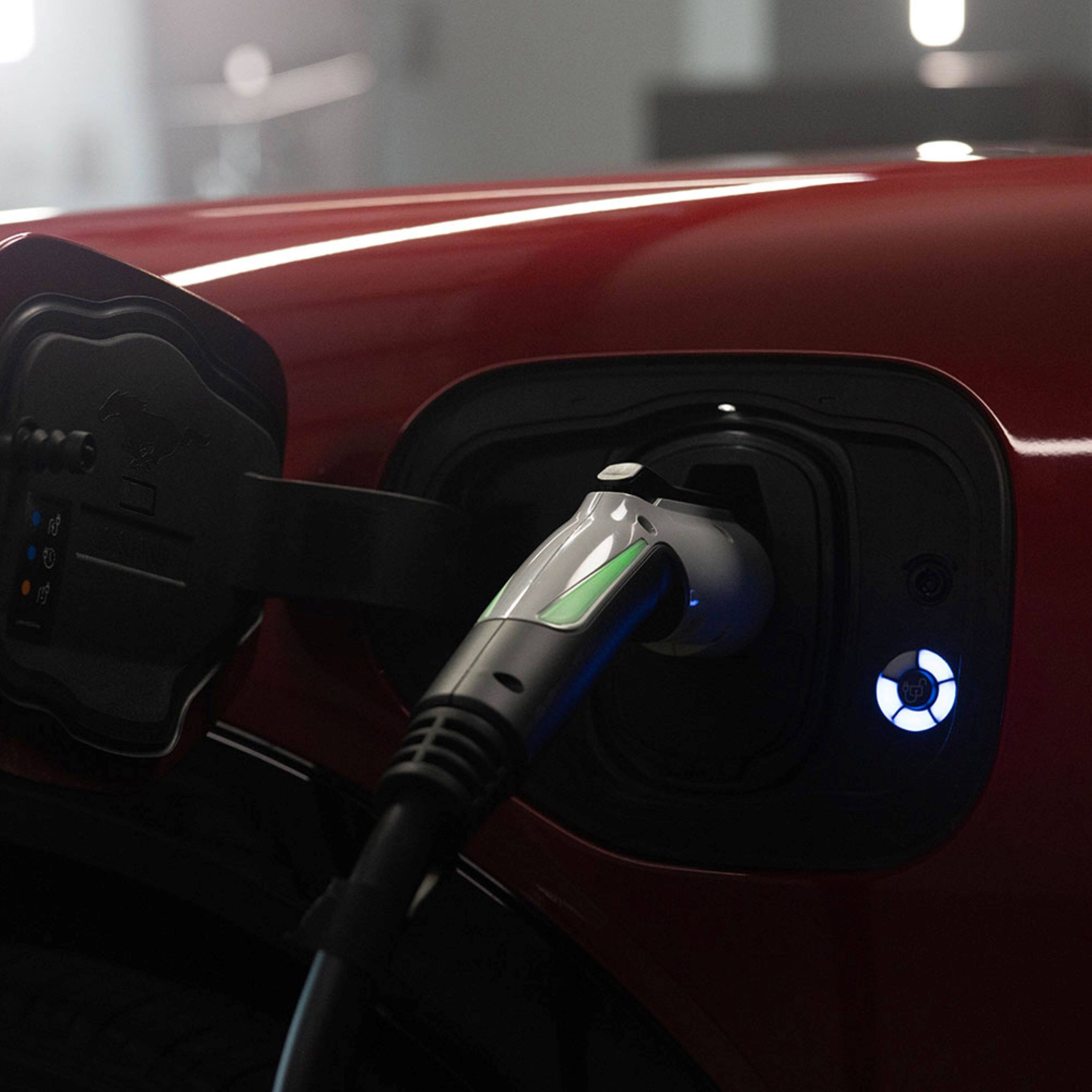 Alt View 14. Schumacher Electric - Level 2 50A 240V Hardwired EV Wall Charger with Wi-Fi/Bluetooth Connection and J1772 Connector - Gray.