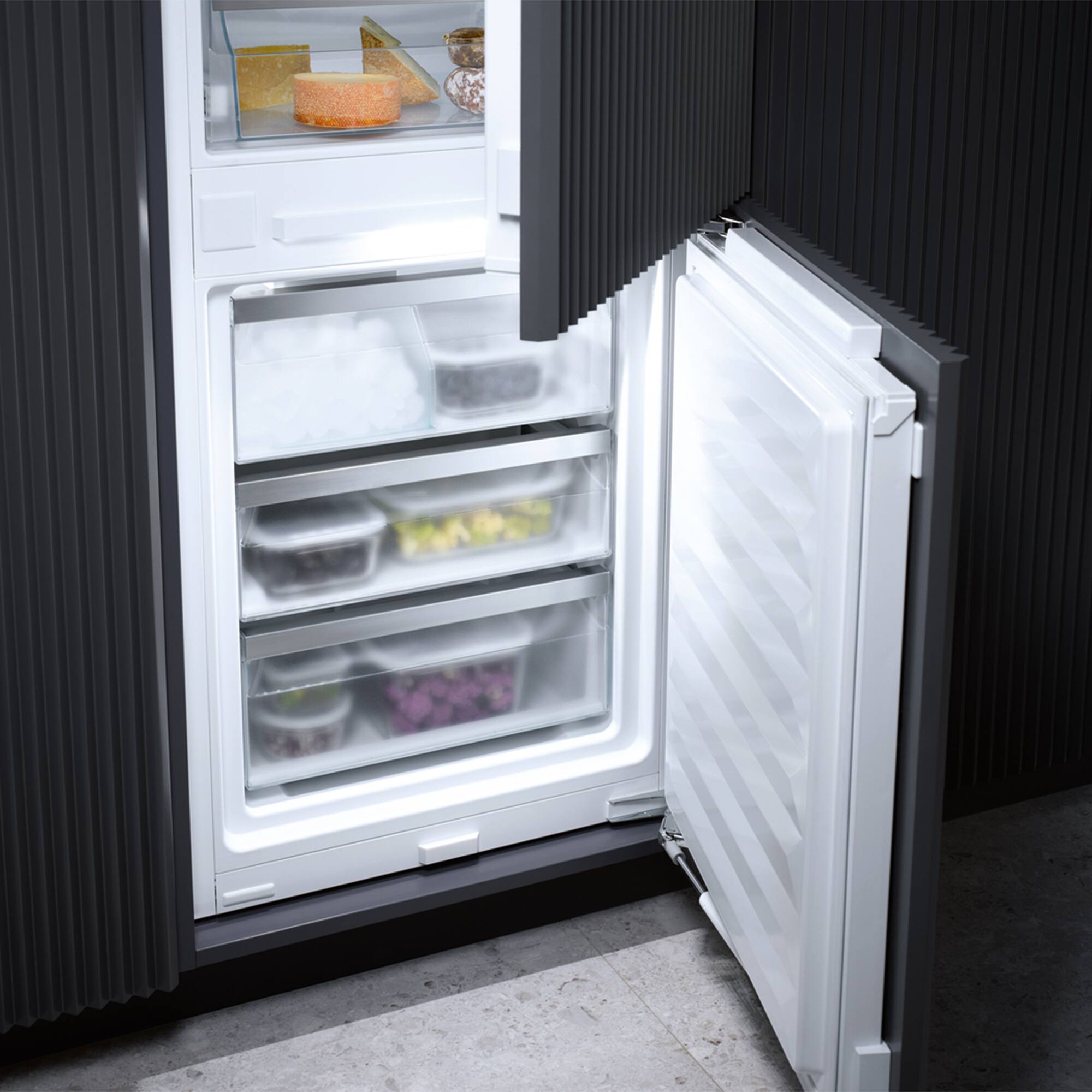 Angle. Miele - KFN 7795 D 24" 8.7 Cu. Ft. Built-In Refrigerator-Freezer with PerfectFresh Active, IceMaker and WiFi - Custom Panel Ready.