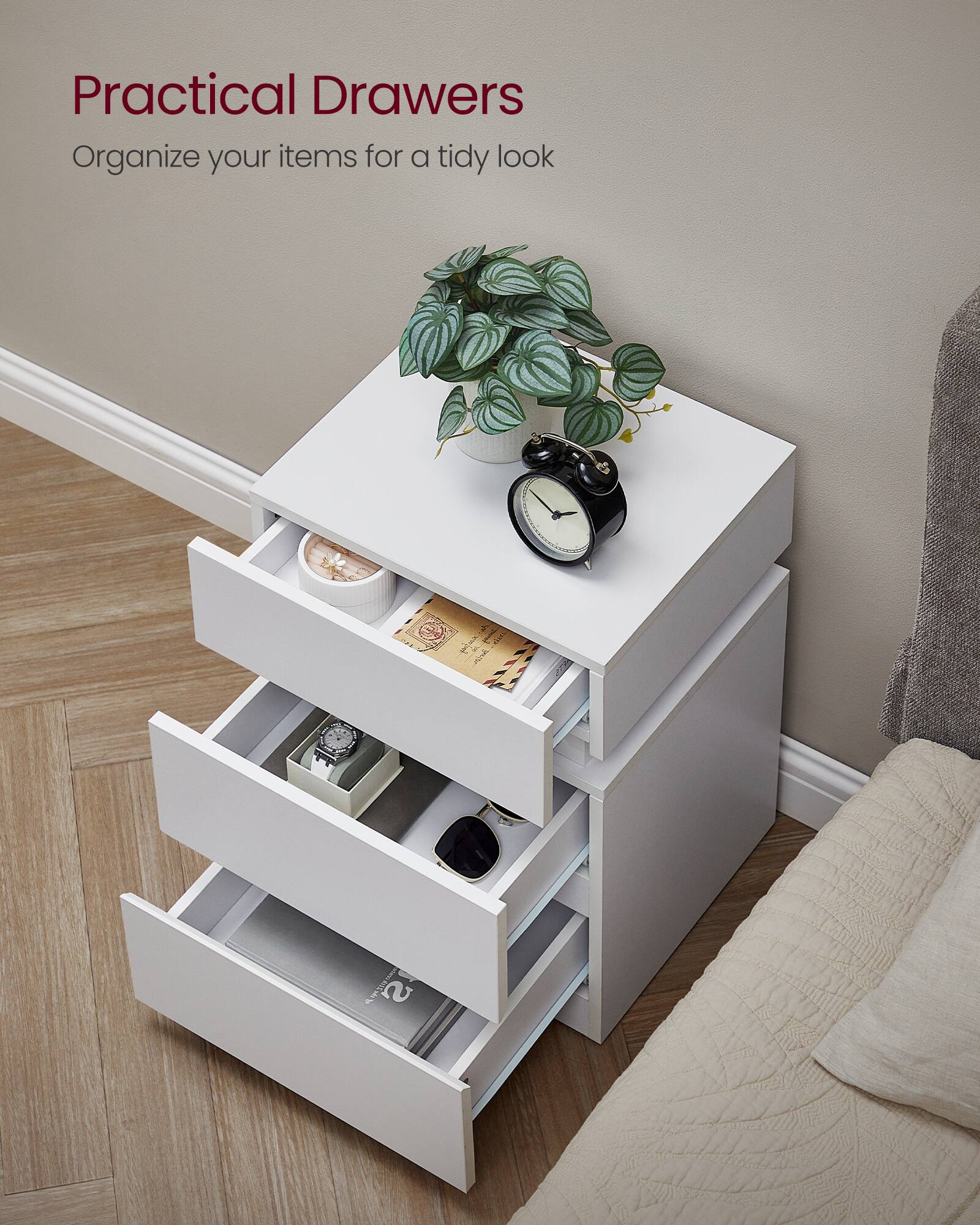 Practical Drawers  
Organize your items for a tidy look