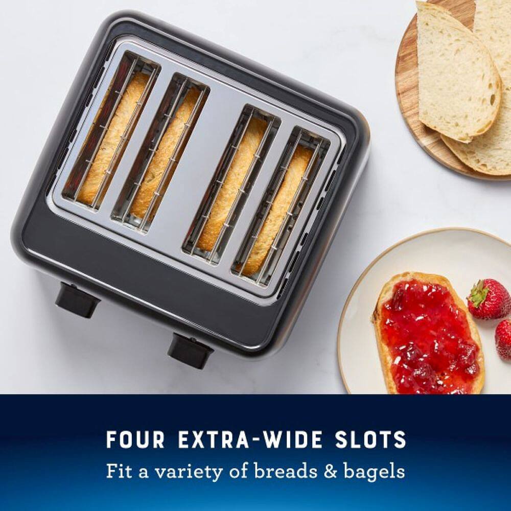 FOUR EXTRA-WIDE SLOTS  
Fit a variety of breads & bagels