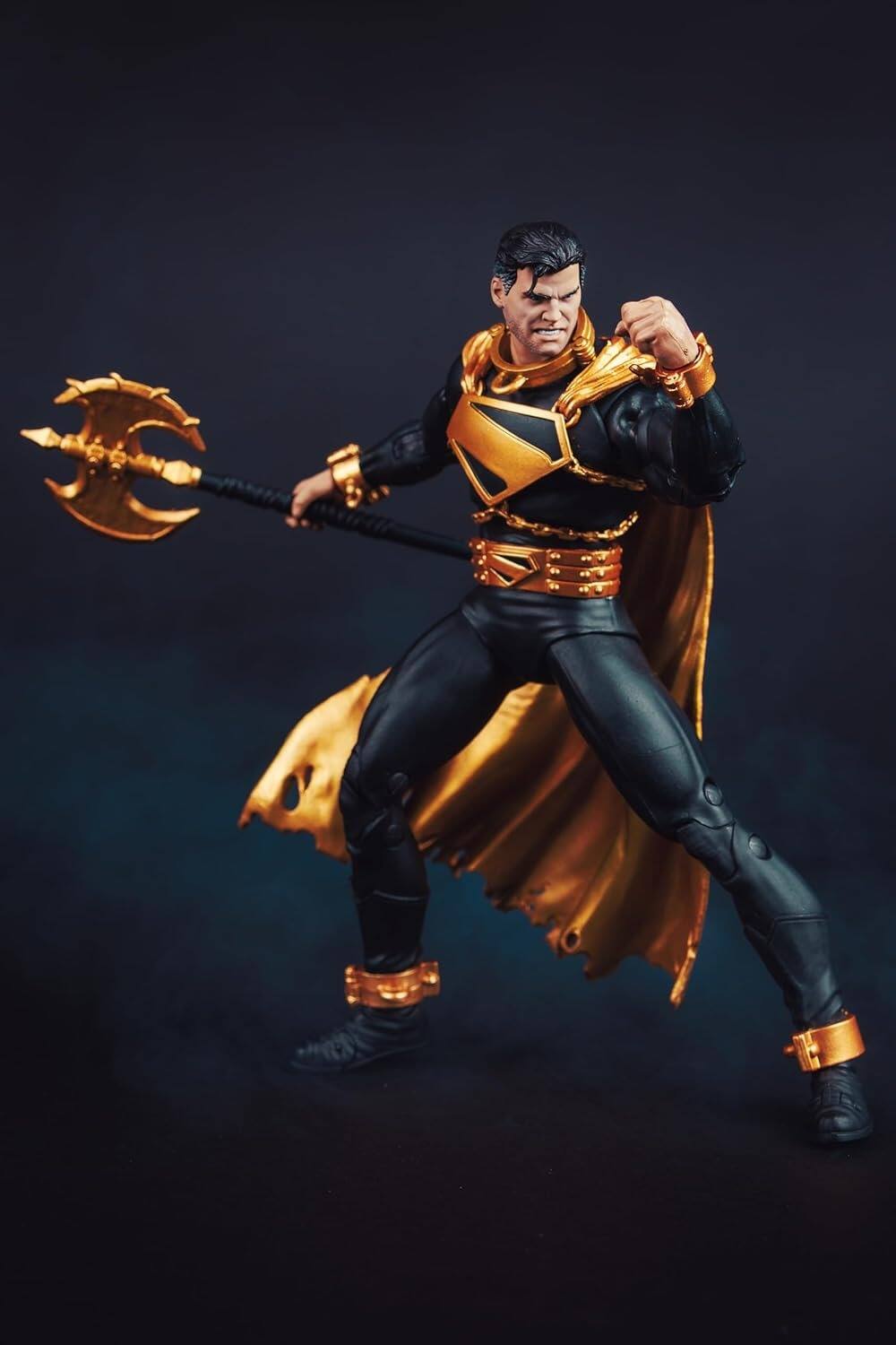 Alt View 5. McFarlane Toys - DC Multiverse Gold Label Collection: Future State Superman - Knightmare Edition 7" Figure.