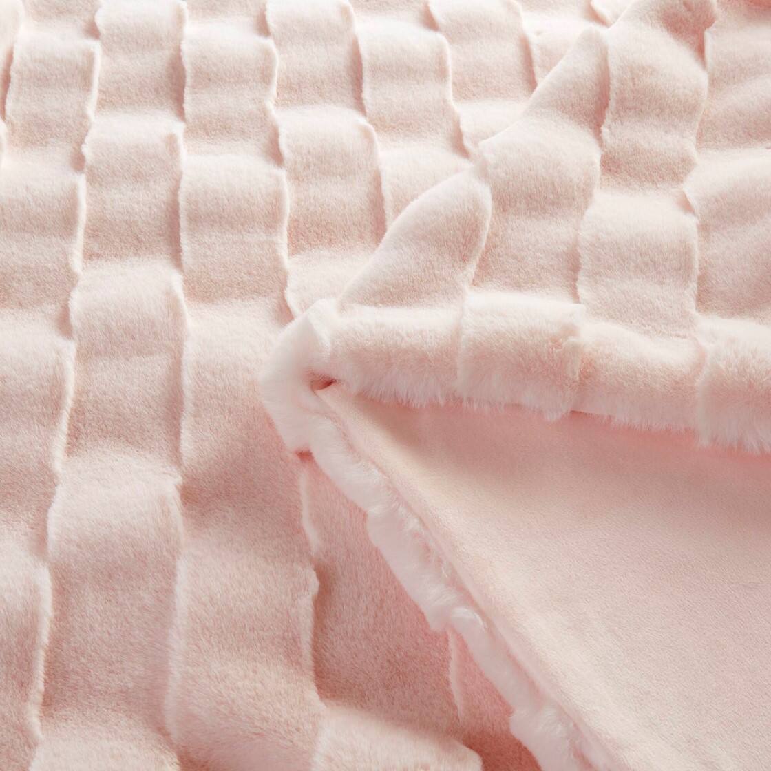 Gracie Mills Tullio Faux Fur Throw Pink - Best Buy