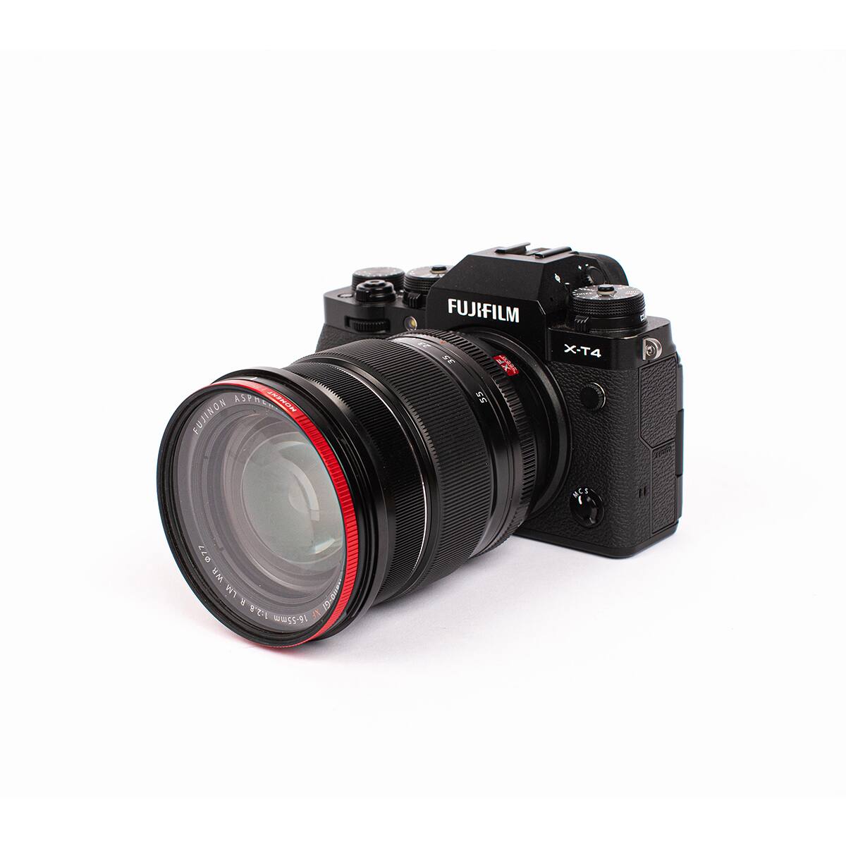FUJIFILM X-T4  
FUJINON ASPHERICAL  
18-55mm  
1:2.8-4  
SUPER EBC  
55-91mm  
1:2.8-4  
SUPER EBC  
WR  
125g  
55-91mm  
1:2.8-4  
SUPER EBC