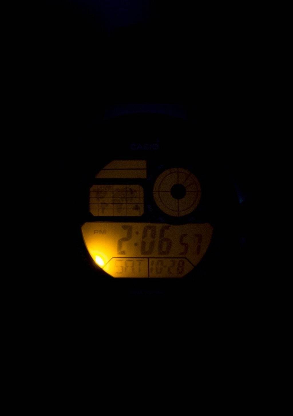 CASIO  
PM 2:06 57 GRT 10-28