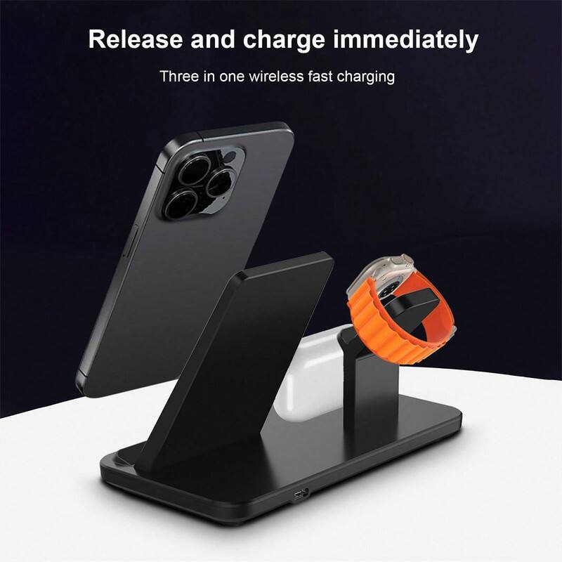 Release and charge immediately  
Three in one wireless fast charging