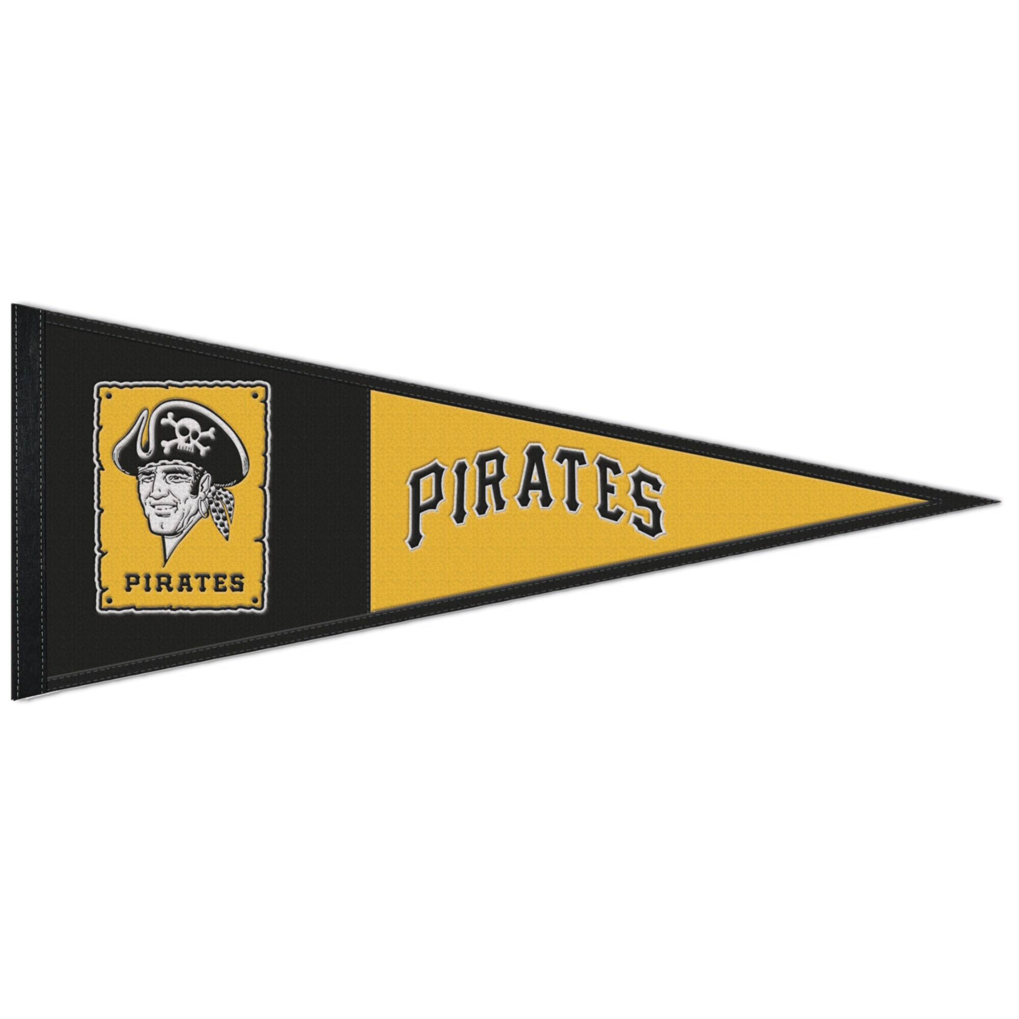 PIRATES PIRATES