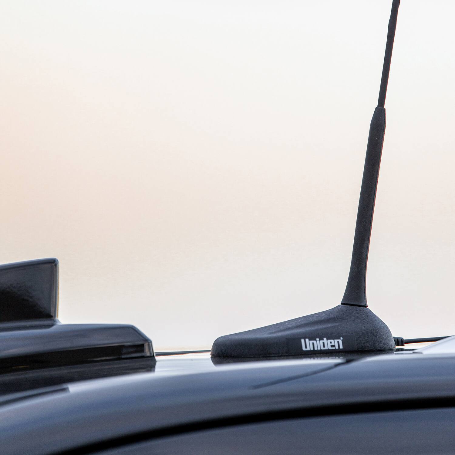 Alt View 2. Uniden - Uniden Bcatpl259-19 18-in. Magnetic-mount Pre-tuned Cb Antenna, Bcatpl259-19 - Black.